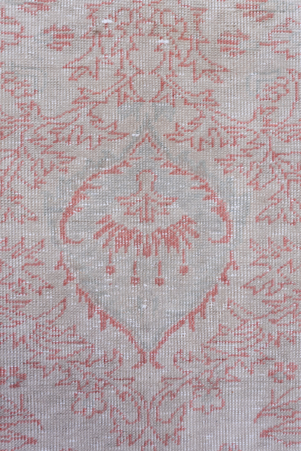 8' x 12' one-of-a-kind handmade vintage Sivas large size rug. Color palette: ivory, blush, pale pink, silver, taupe, pink