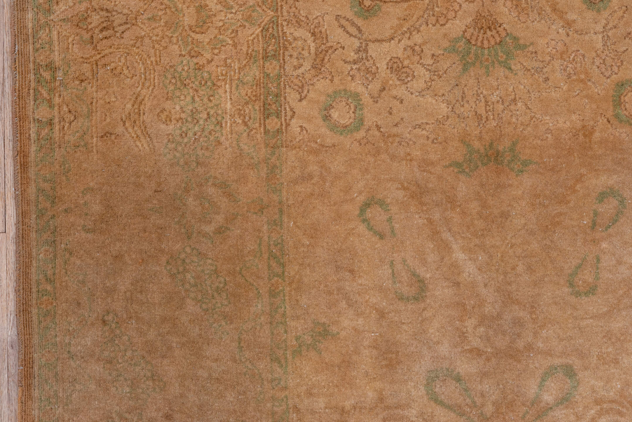 4' x 6' one-of-a-kind handmade antique Kashan small size rug. Color palette: taupe, camel, beige, sage, ivory, sand, gray