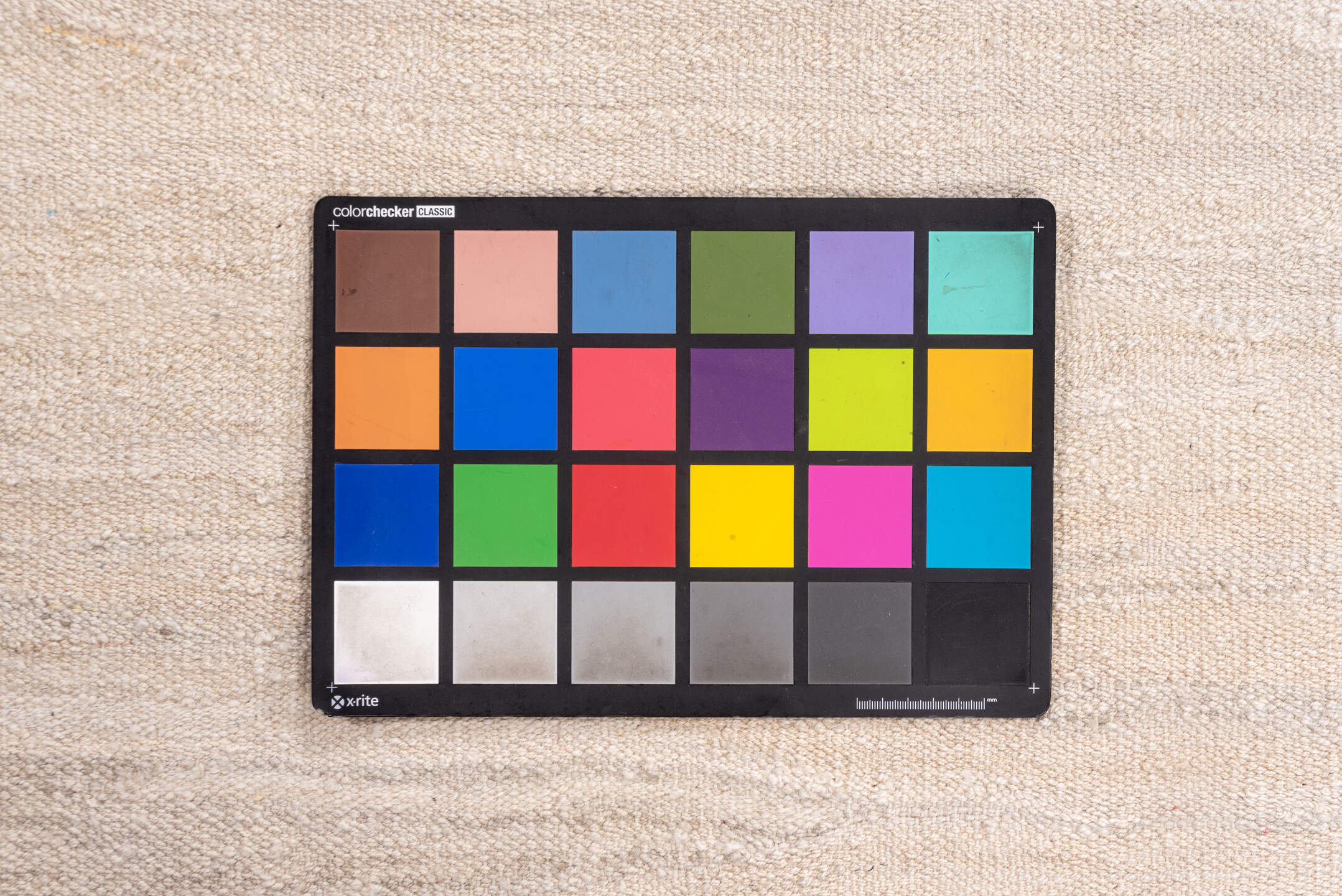 8' x 10' one-of-a-kind handmade vintage Kilim large size rug. Color palette: gainsboro, gray, light gray, linen, off-white