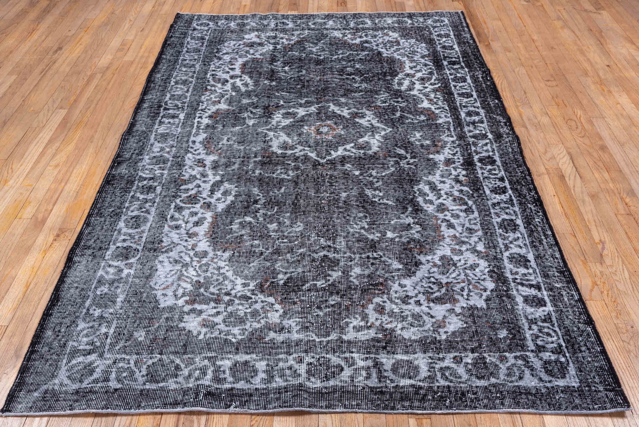5' x 8' one-of-a-kind handmade vintage Oushak medium size rug. Color palette: black, blue, dim gray, gray, light blue