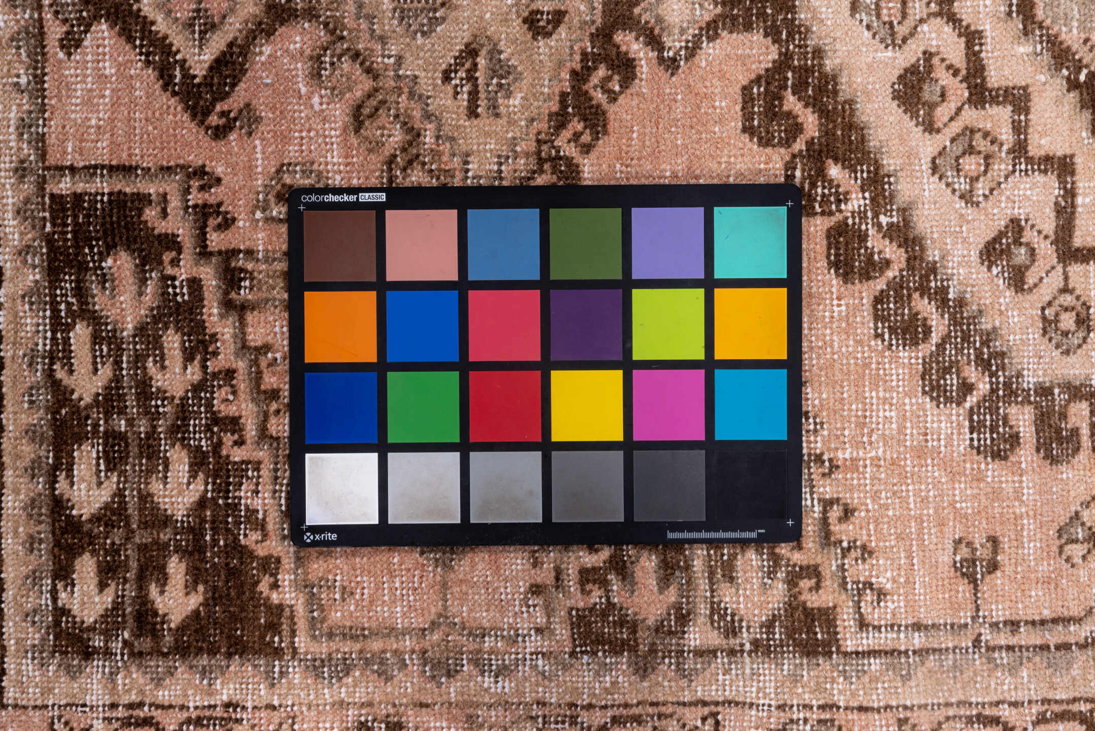 3' x 5' one-of-a-kind handmade vintage Oushak small size rug. Color palette: brown, gray, light gray, off-white, pink, snow