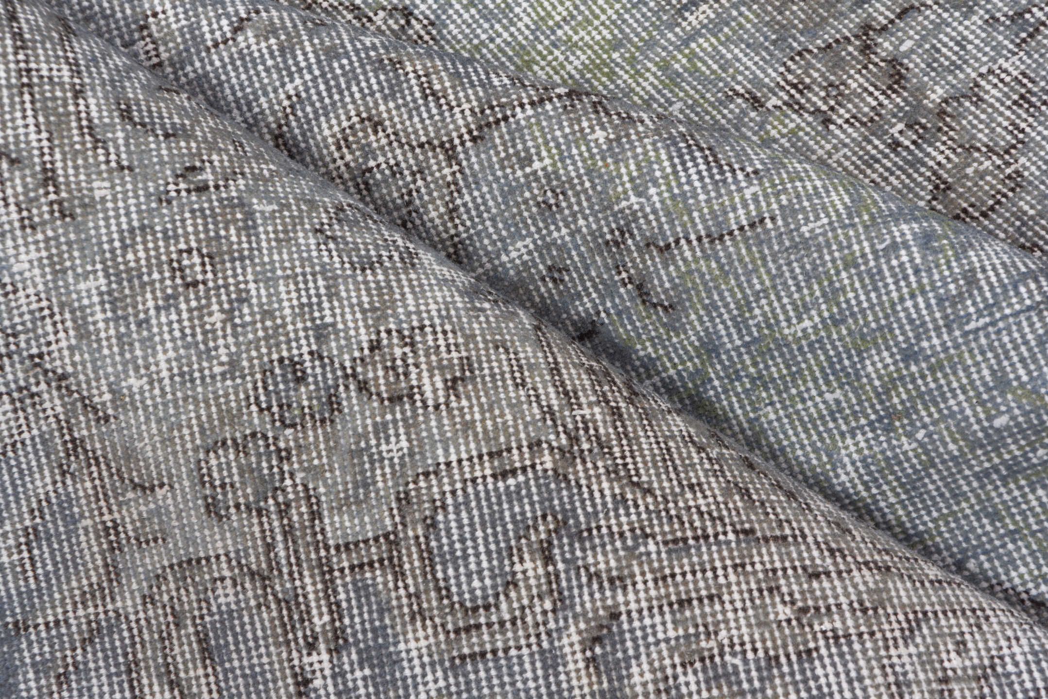 3' x 6' one-of-a-kind handmade vintage Oushak small size rug. Color palette: ivory, gray, taupe, pale_blue, beige