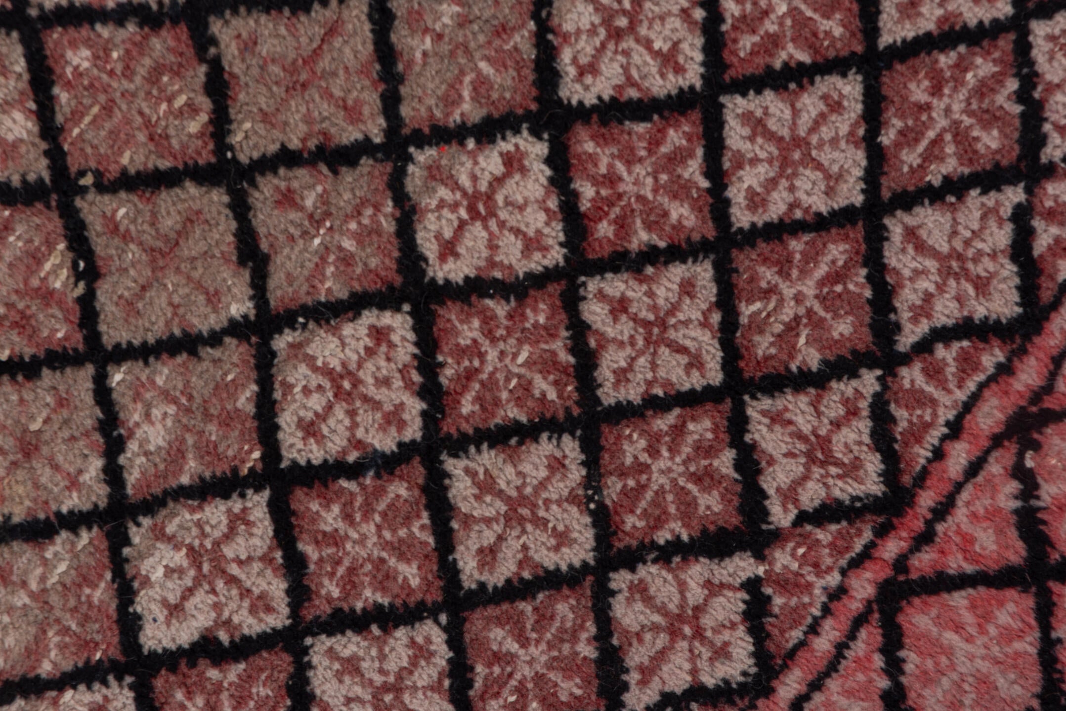 4' x 6' one-of-a-kind handmade vintage Oushak small size rug. Color palette: black, brown, gray, pink, red, rosy brown