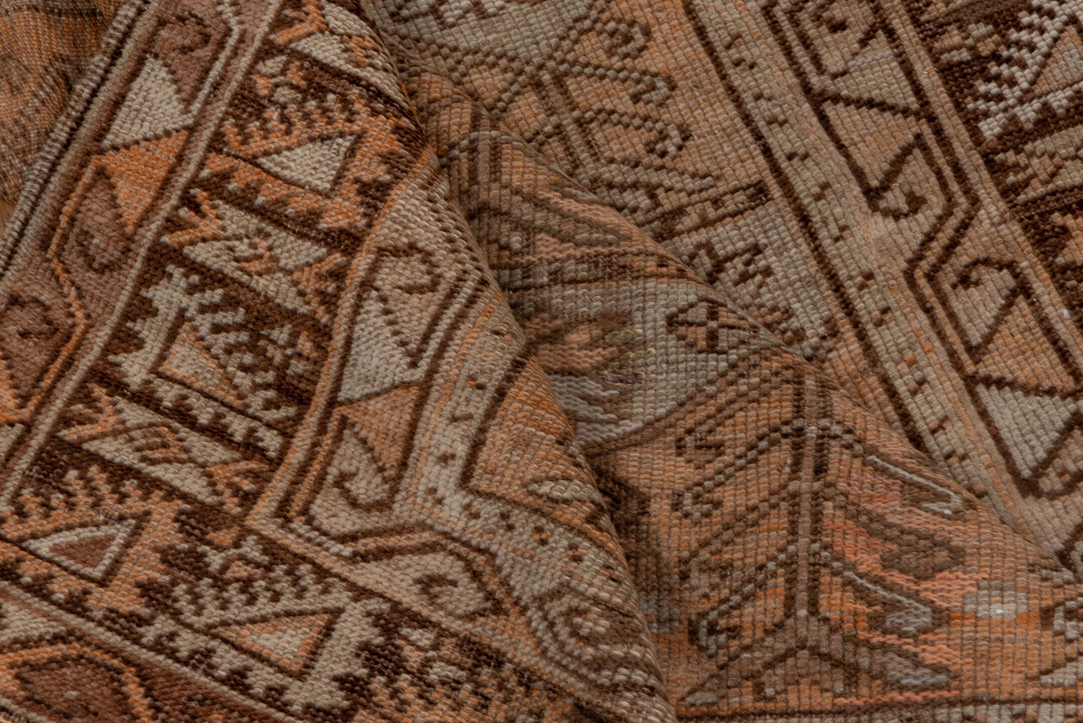 3' x 4' one-of-a-kind handmade vintage Oushak small size rug. Color palette: taupe, brown, camel, ivory, terra cotta