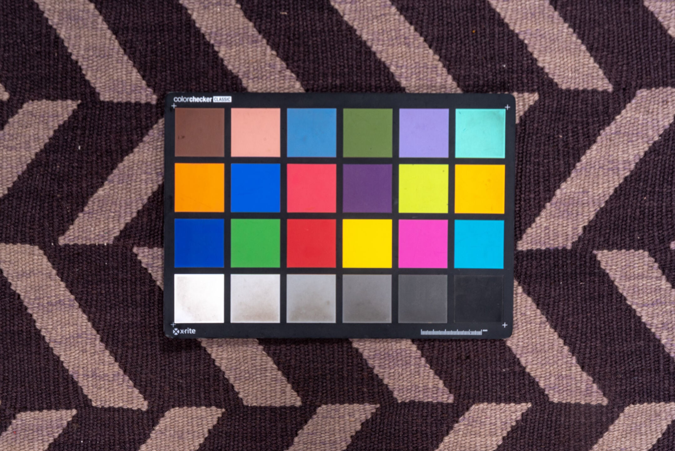 3' x 5' one-of-a-kind handmade vintage Kilim small size rug. Color palette: brown, dark gray, gray, light gray, off-white