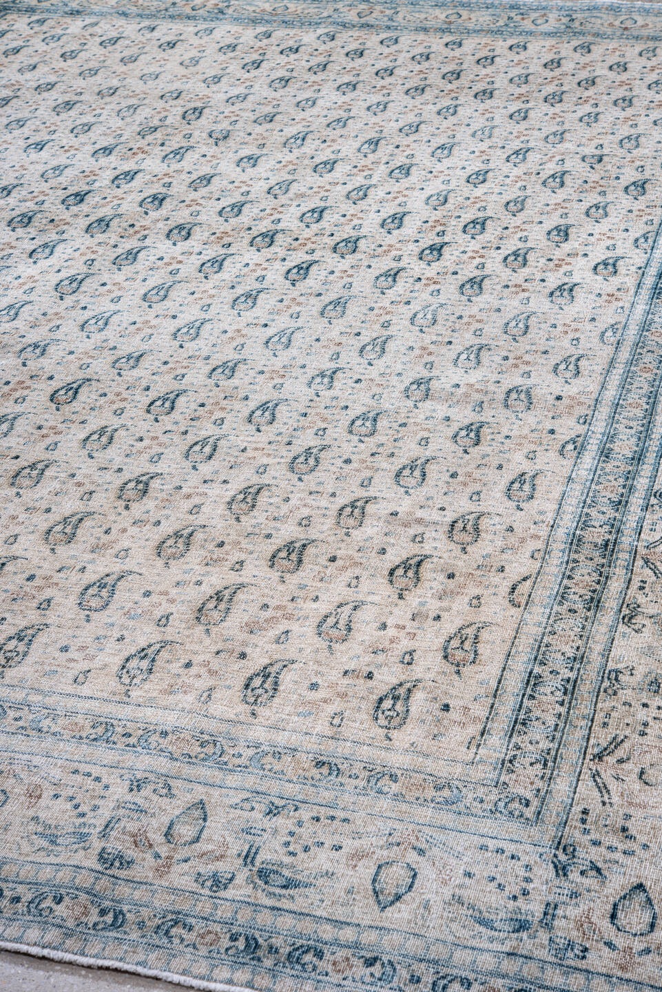 10' x 13' one-of-a-kind handmade vintage Khorassan large size rug. Color palette: ivory, sky blue, slate blue, taupe, cream