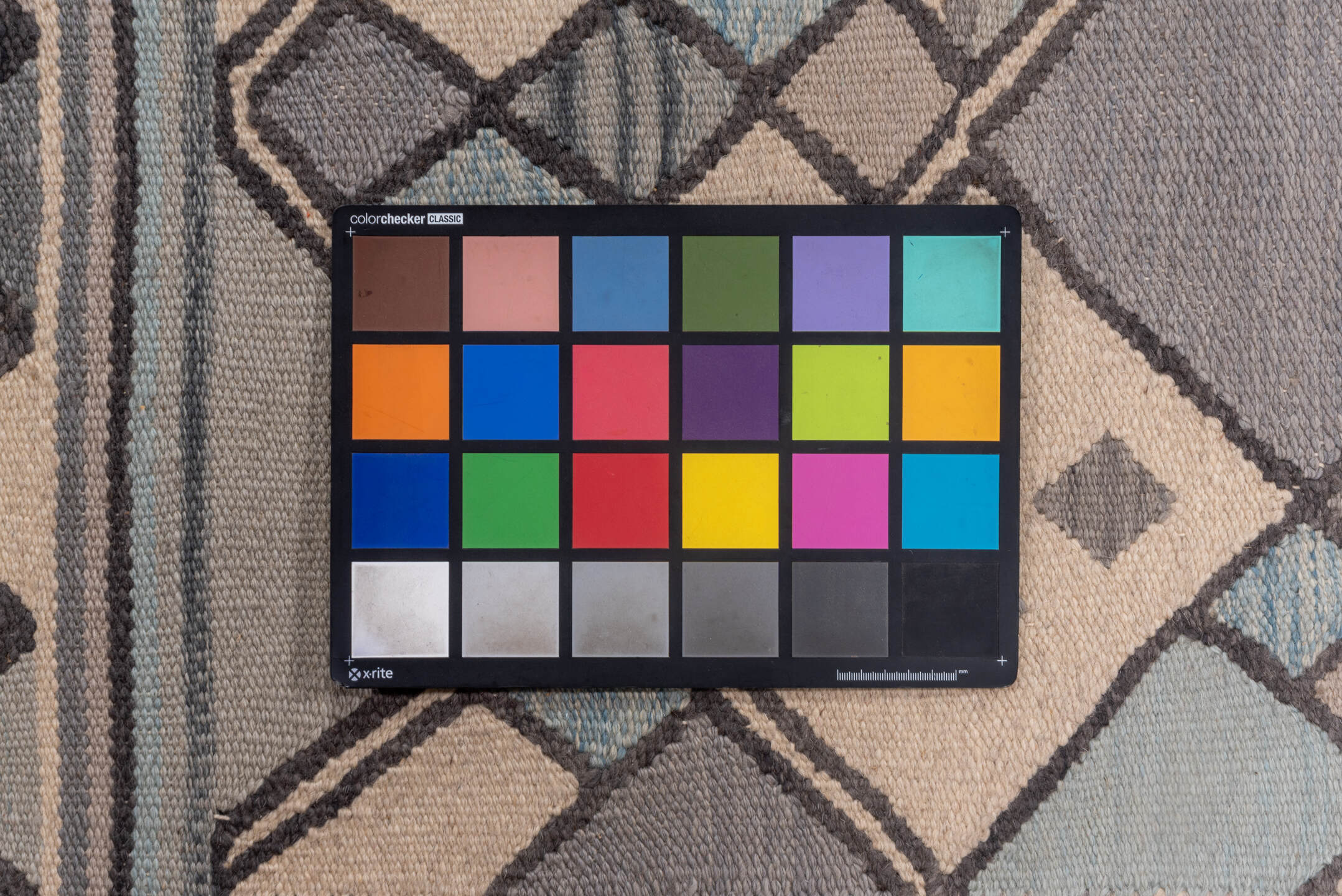 6' x 9' one-of-a-kind handmade vintage Kilim medium size rug. Color palette: brown, dark gray, dim gray, gray, light gray