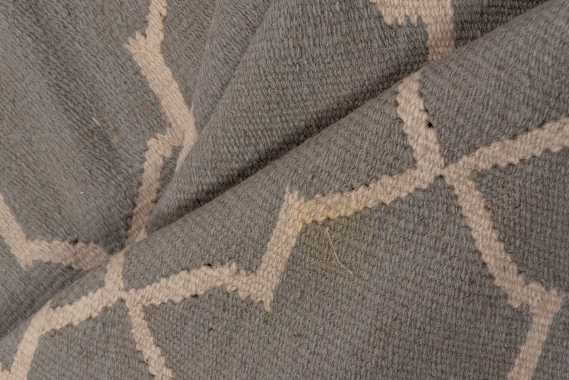 9' x 13' one-of-a-kind handmade vintage Kilim large size rug. Color palette: dark gray, gray, light gray, off-white, pink