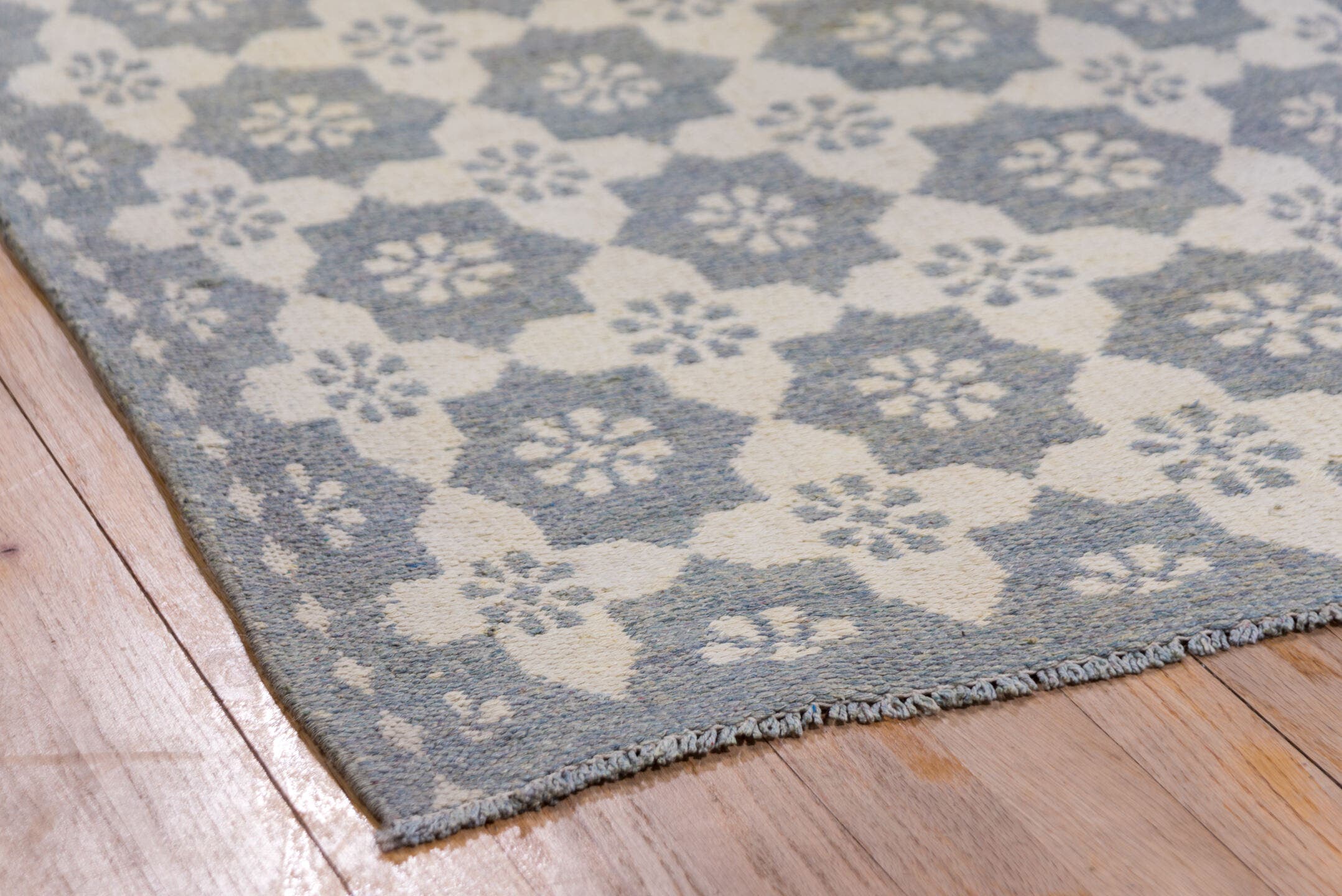 8' x 11' one-of-a-kind handmade antique Kilim large size rug. Color palette: ivory, slate, pale blue, gray, light blue