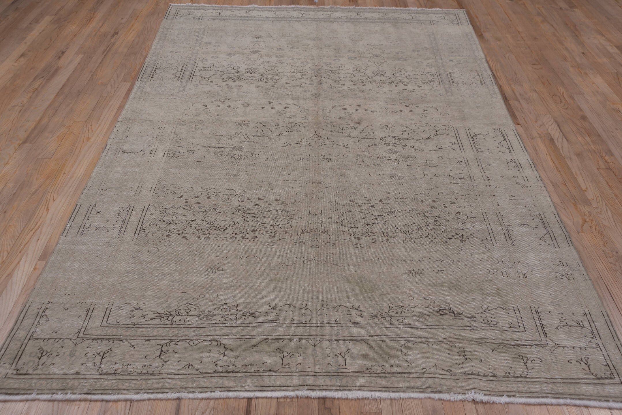 6' x 9' one-of-a-kind handmade vintage Sivas medium size rug. Color palette: black, brown, gray, light gray, off-white, pink