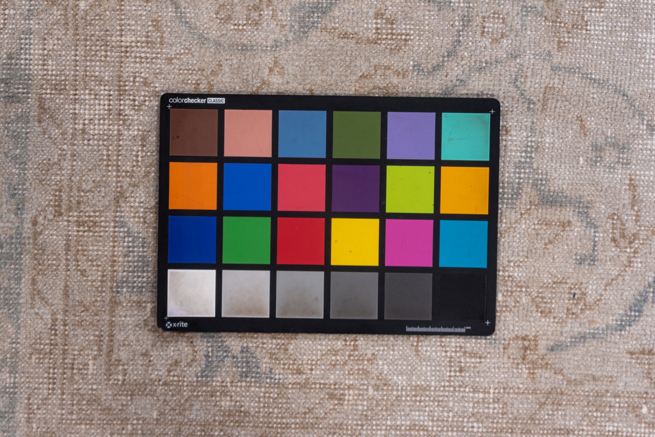 7' x 10' one-of-a-kind handmade vintage Oushak large size rug. Color palette: dark gray, gray, light gray, off-white, pink