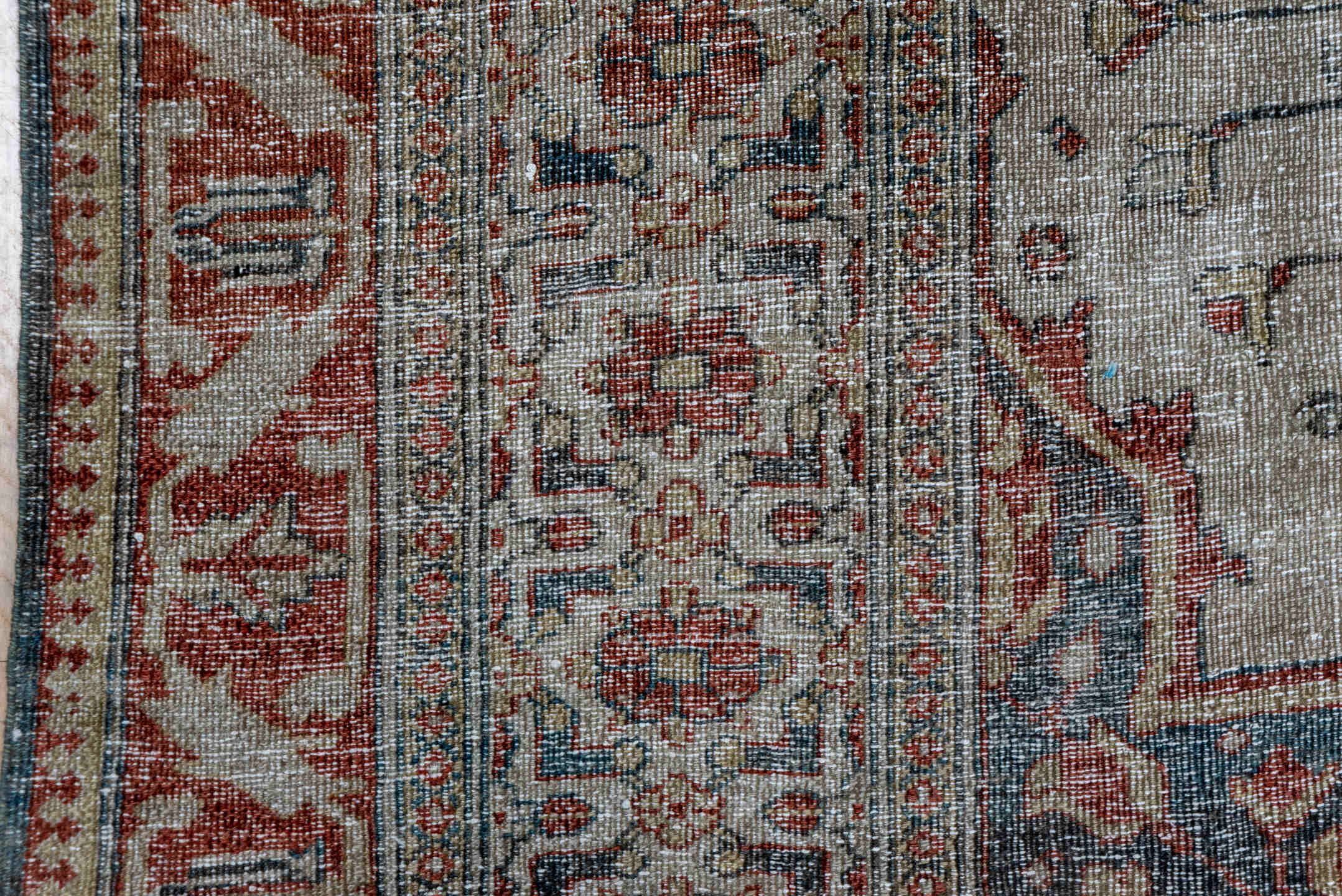 9' x 12' one-of-a-kind handmade vintage Mahal large size rug. Color palette: brown, gray, light gray, pink, red