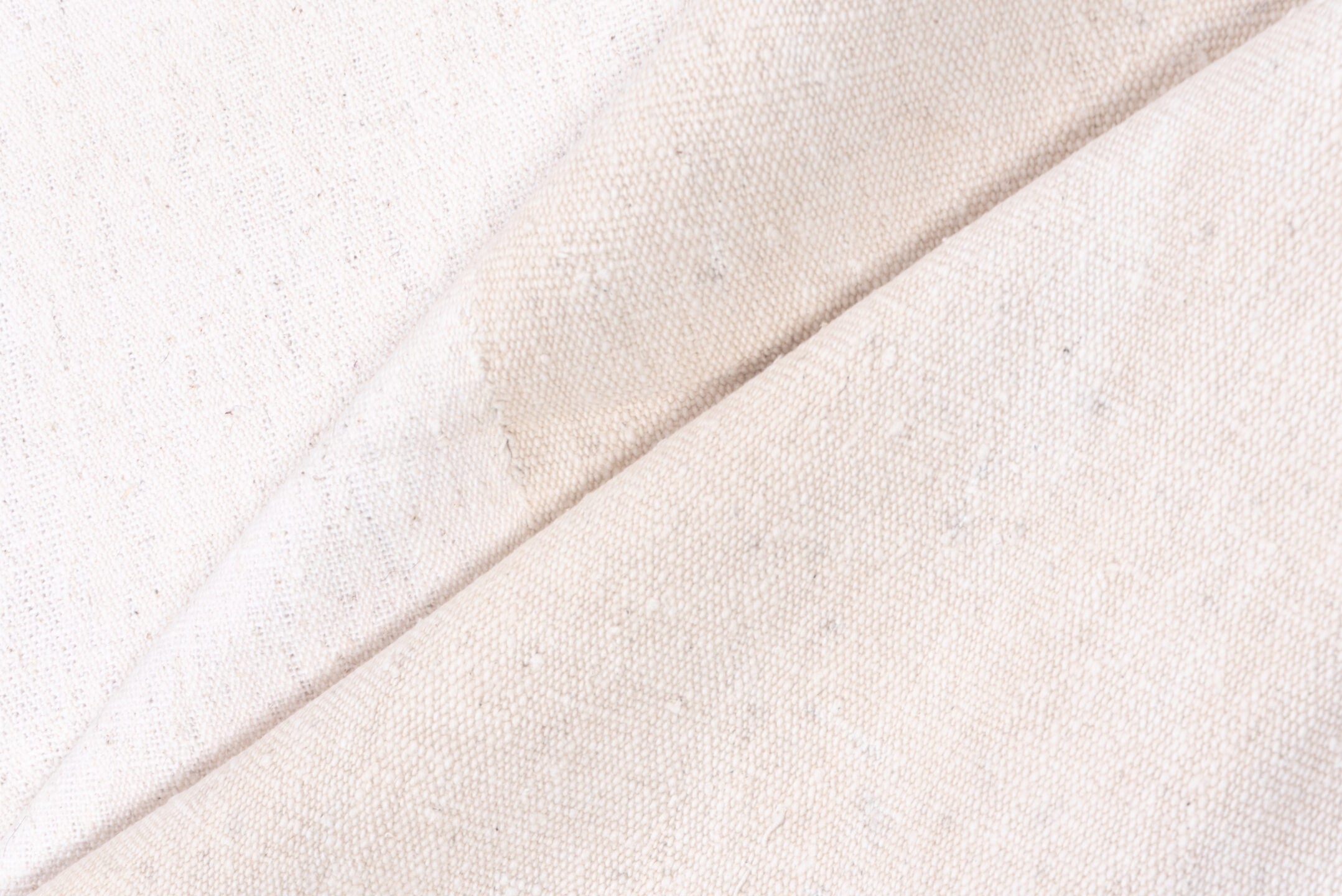 6' x 9' one-of-a-kind handmade vintage Flatweave medium size rug. Color palette: ivory, cream, beige