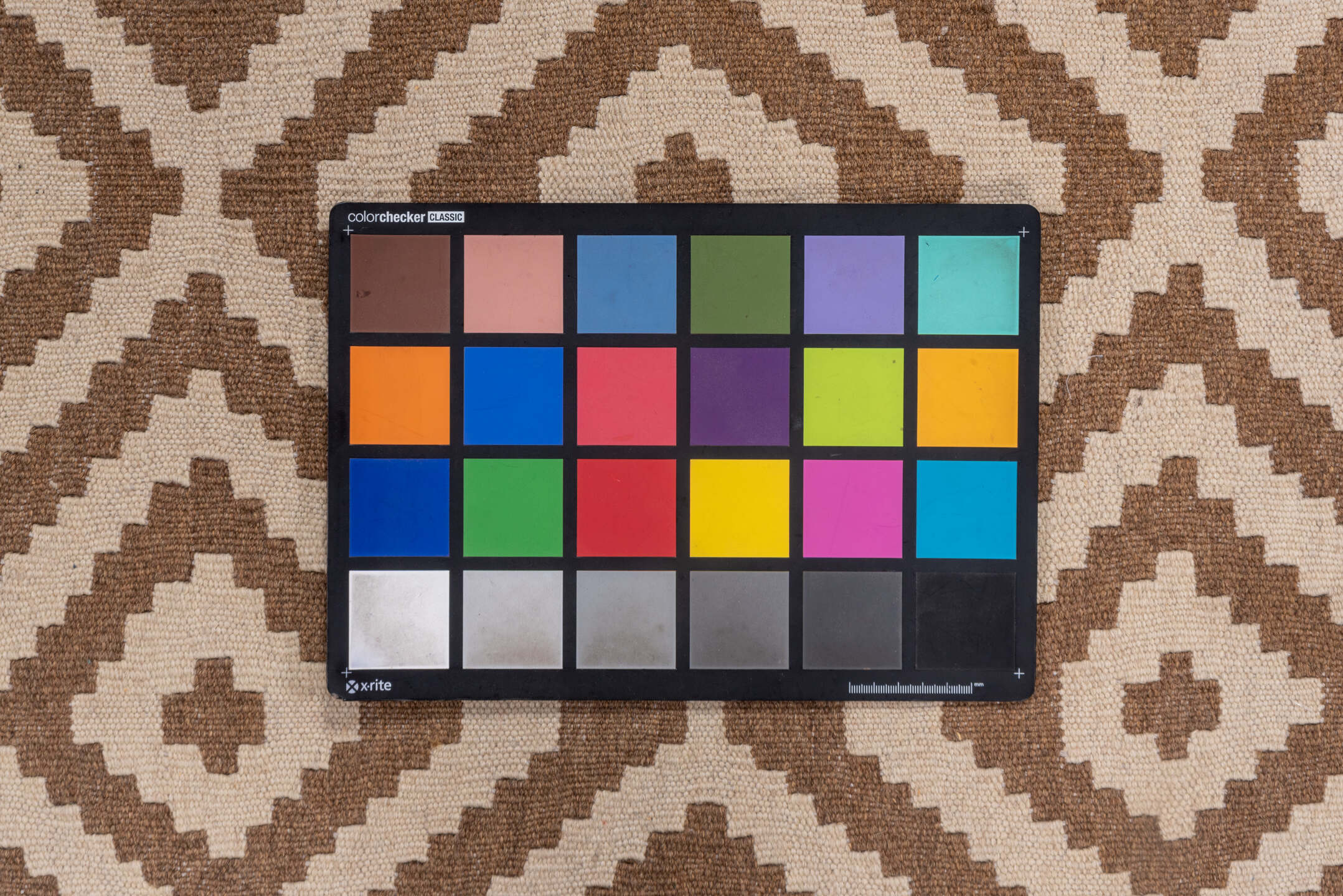 3' x 5' one-of-a-kind handmade vintage Kilim small size rug. Color palette: brown, ivory