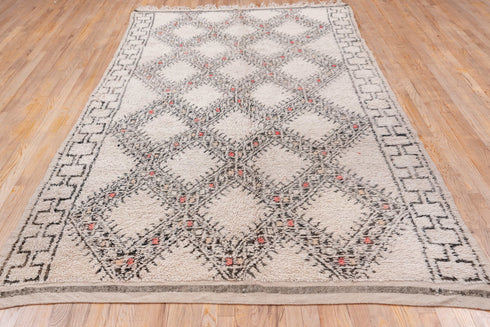 Vintage Moroccan Area Rug (6' x 10')