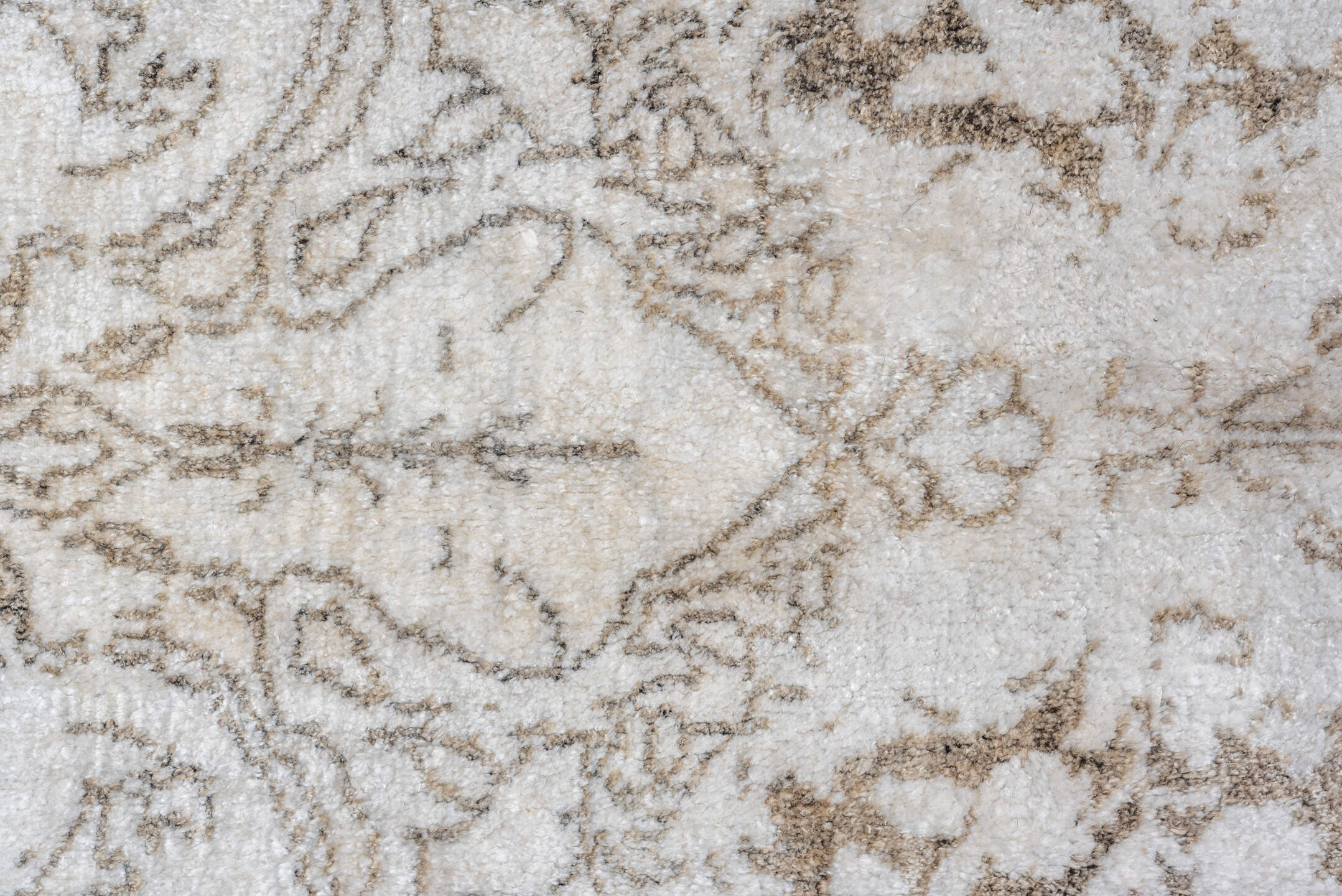 5' x 9' one-of-a-kind handmade vintage Kashmir medium size rug. Color palette: dark gray, dim gray, gainsboro, gray