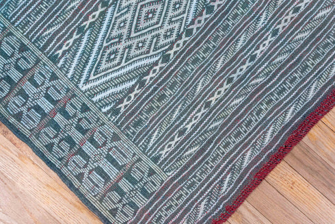 Vintage Kilim Area Rug (4' x 6')