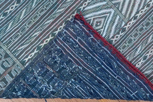 Vintage Kilim Area Rug (4' x 6')