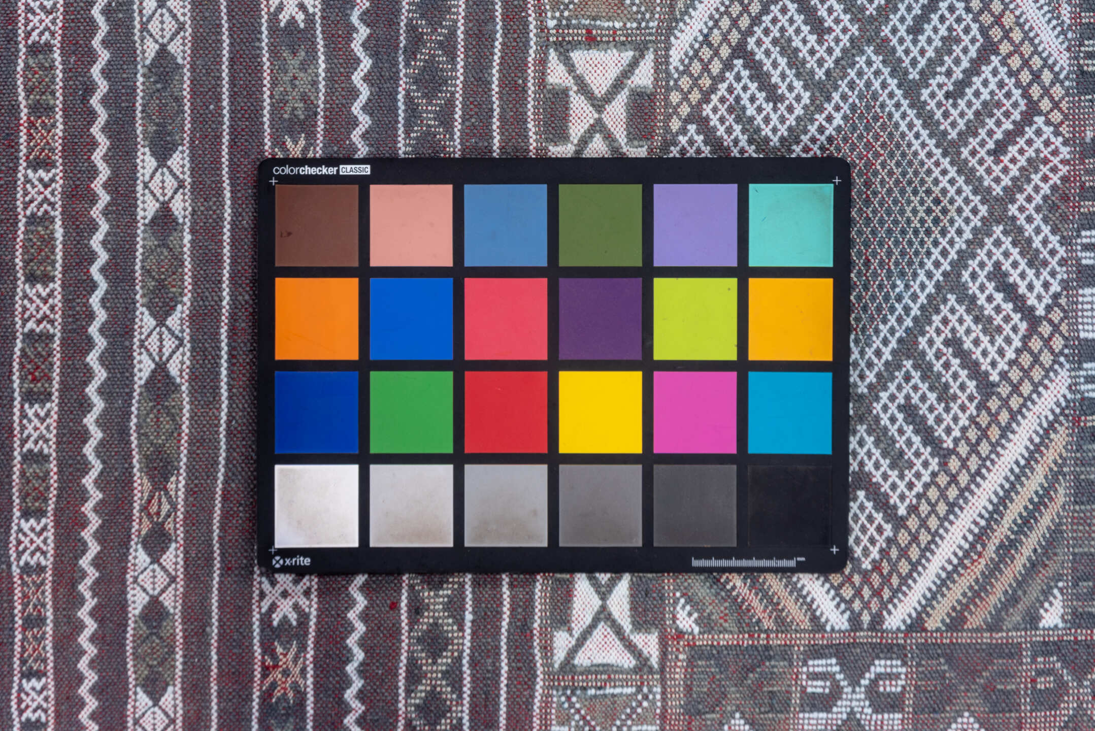 6' x 9' one-of-a-kind handmade vintage Jijim medium size rug. Color palette: blue, brown, dark gray, dim gray, gainsboro