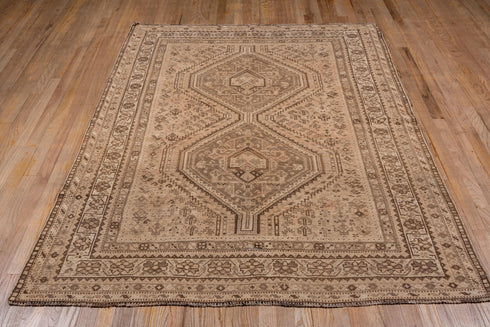 Antique Shiraz Area Rug (5' x 6')