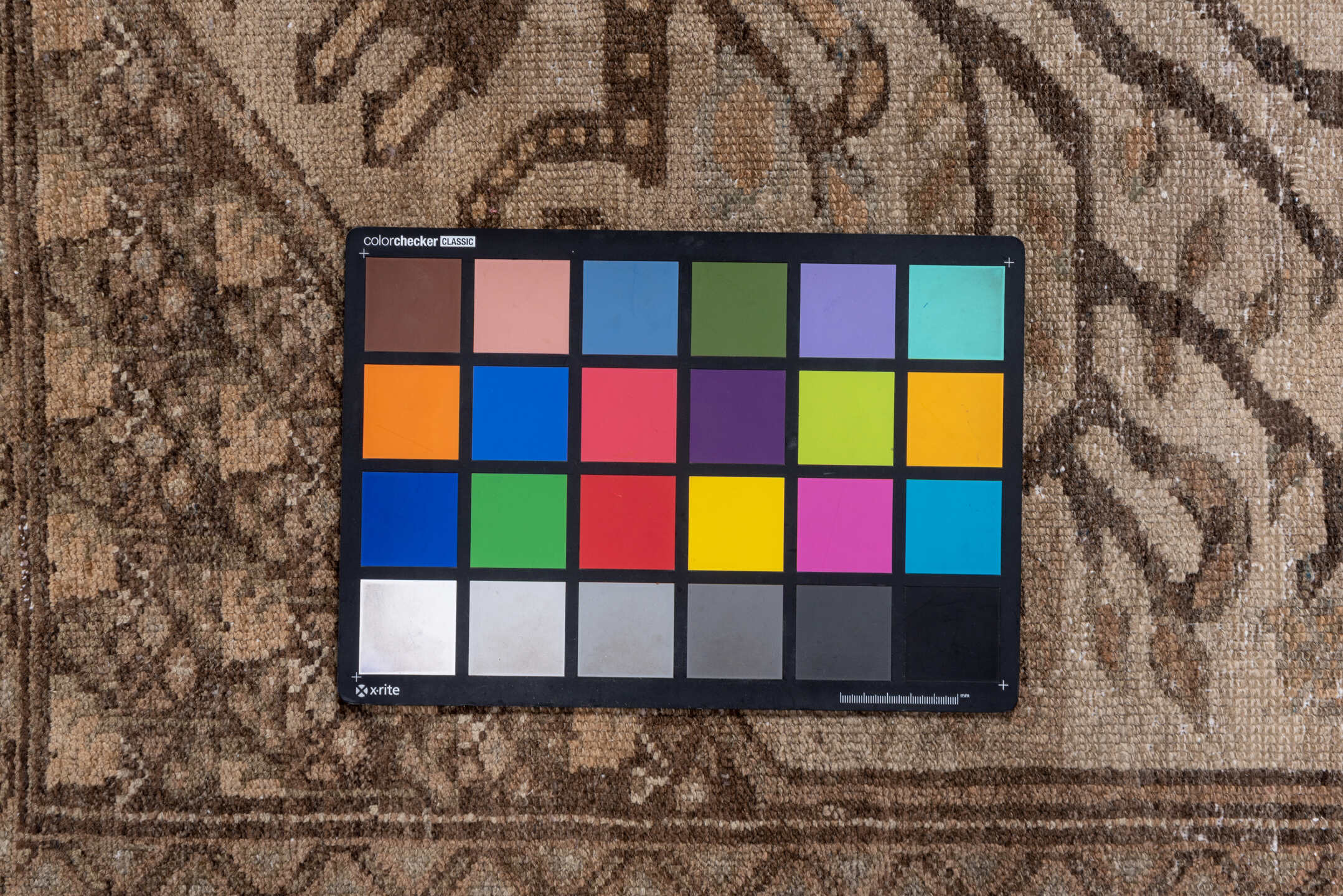 3' x 5' one-of-a-kind handmade vintage Malayer small size rug. Color palette: brown, gray, light gray, off-white