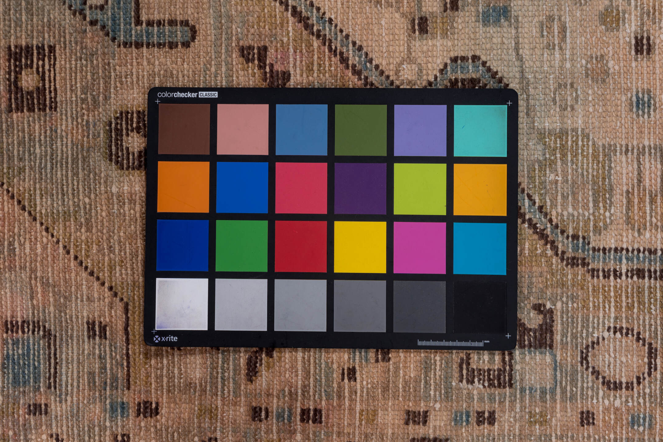 3' x 4' one-of-a-kind handmade vintage Hamadan small size rug. Color palette: brown, dark gray, dim gray, gray, light gray