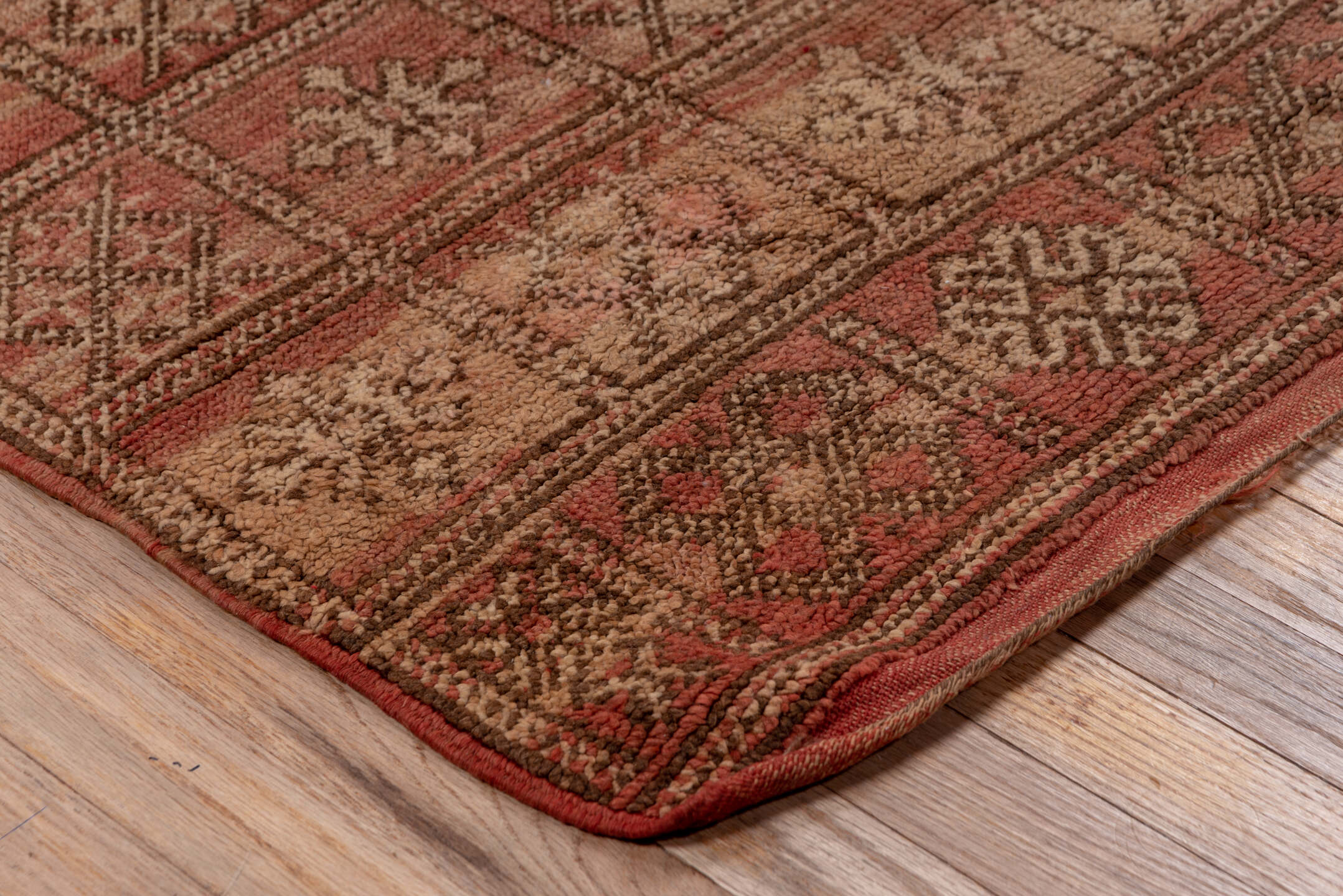 4' x 7' one-of-a-kind handmade vintage Moroccan rug. Color palette: brown, gray, off-white, pink, red, redwood, snow, white