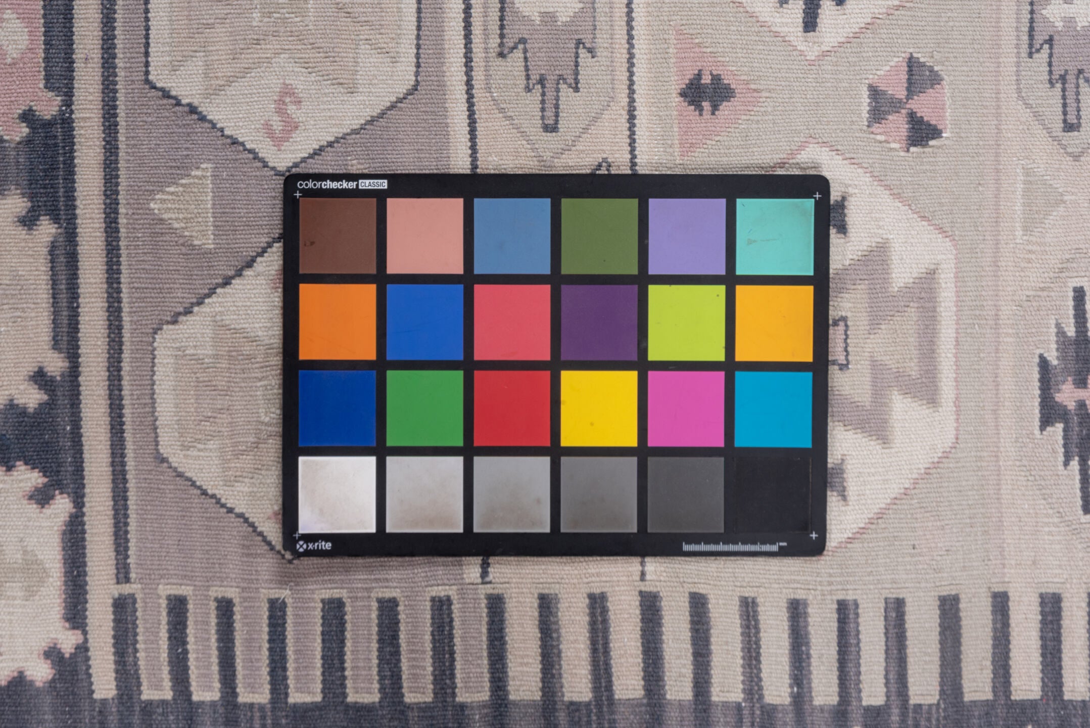 5' x 8' one-of-a-kind handmade vintage Kilim medium size rug. Color palette: blue, dim gray, gray, light gray, off-white