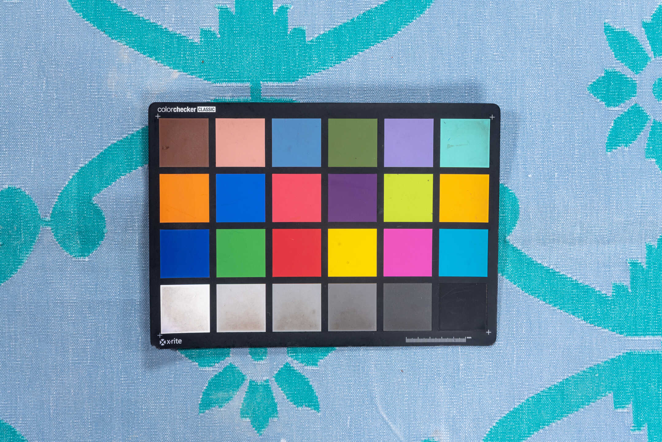 7' x 10' one-of-a-kind handmade vintage Dhurrie large size rug. Color palette: blue, green, light blue, light gray