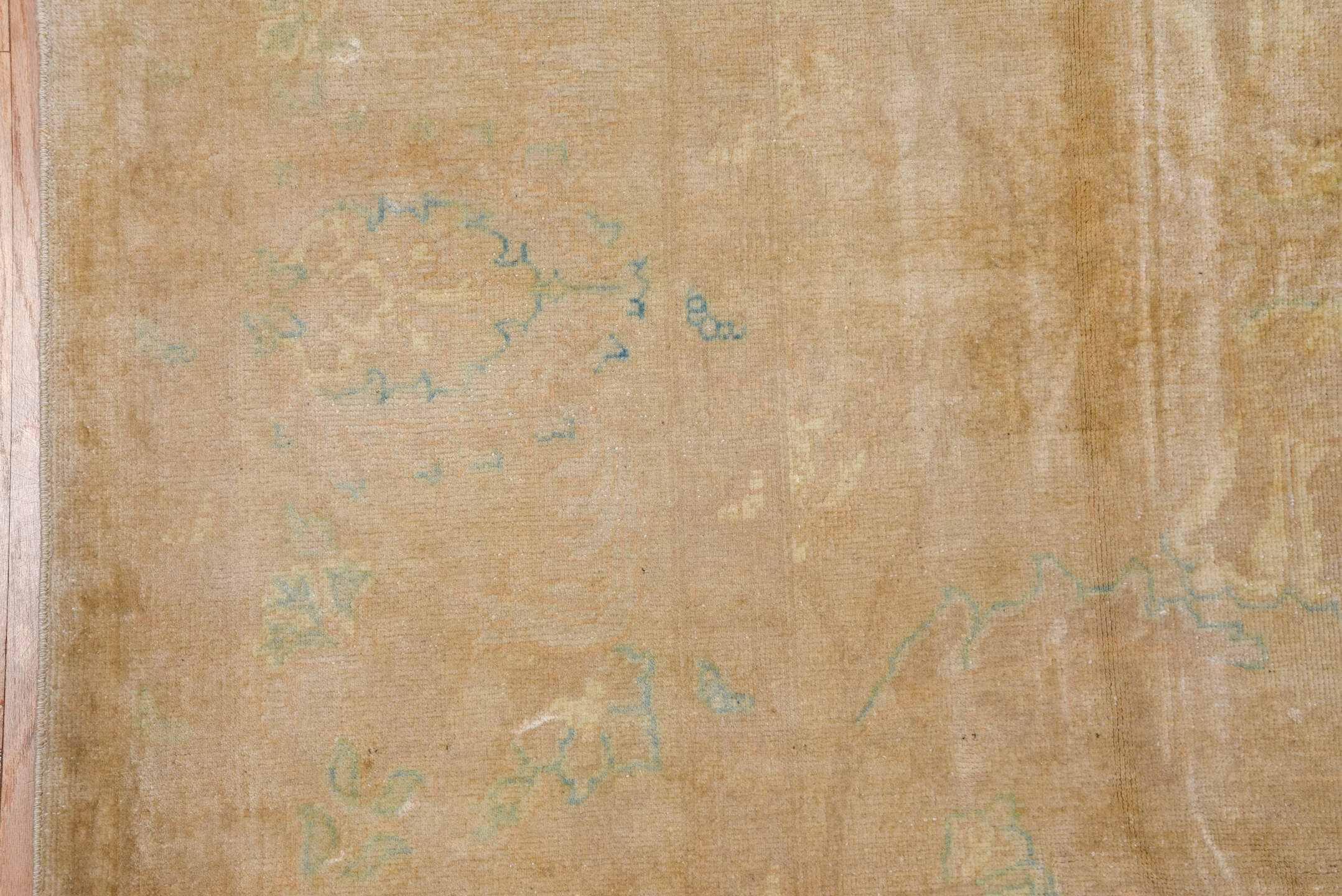 10' x 13' one-of-a-kind handmade vintage Amritzar large size rug. Color palette: beige, camel, ivory, pale aqua, cream