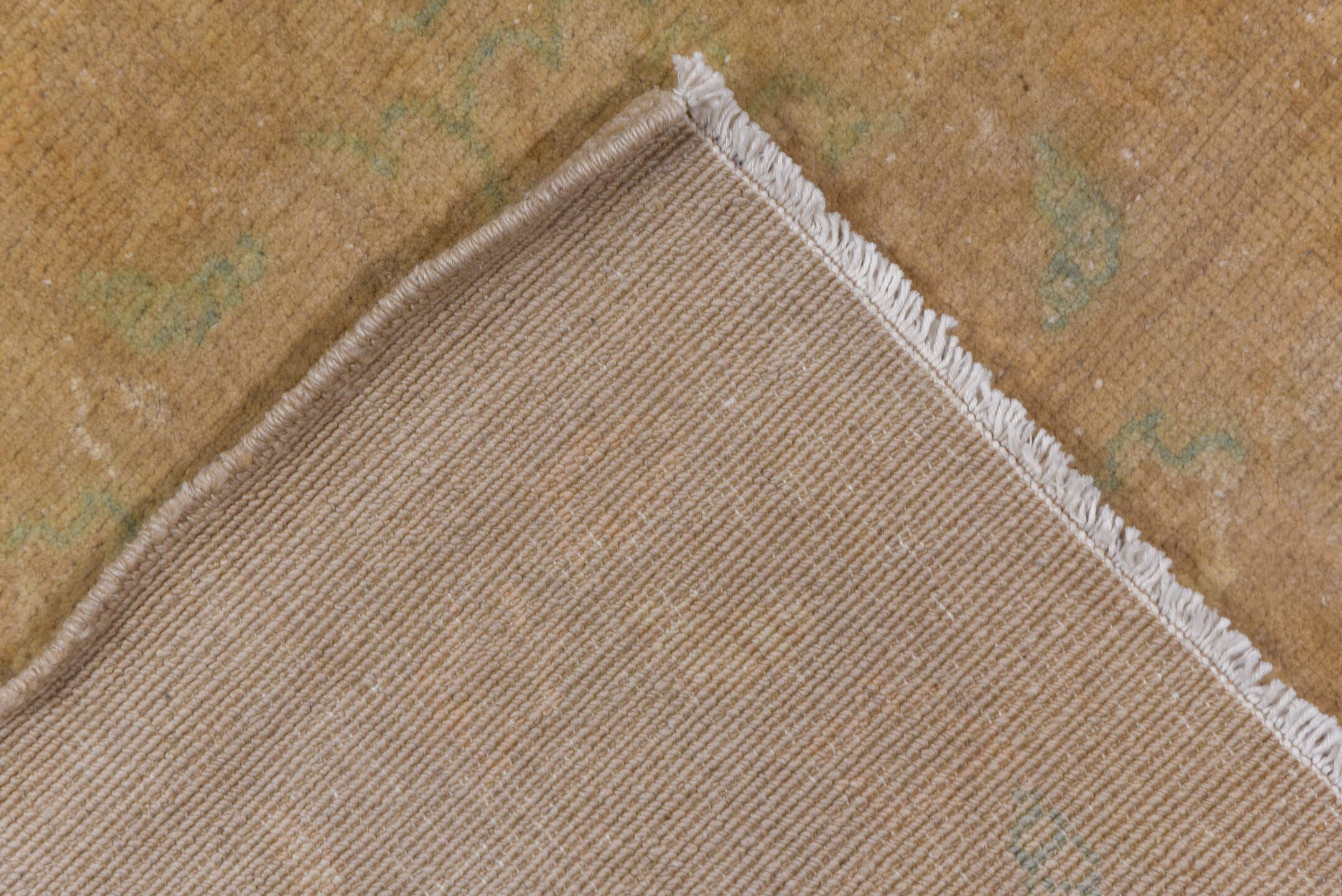 10' x 13' one-of-a-kind handmade vintage Amritzar large size rug. Color palette: beige, camel, ivory, pale aqua, cream