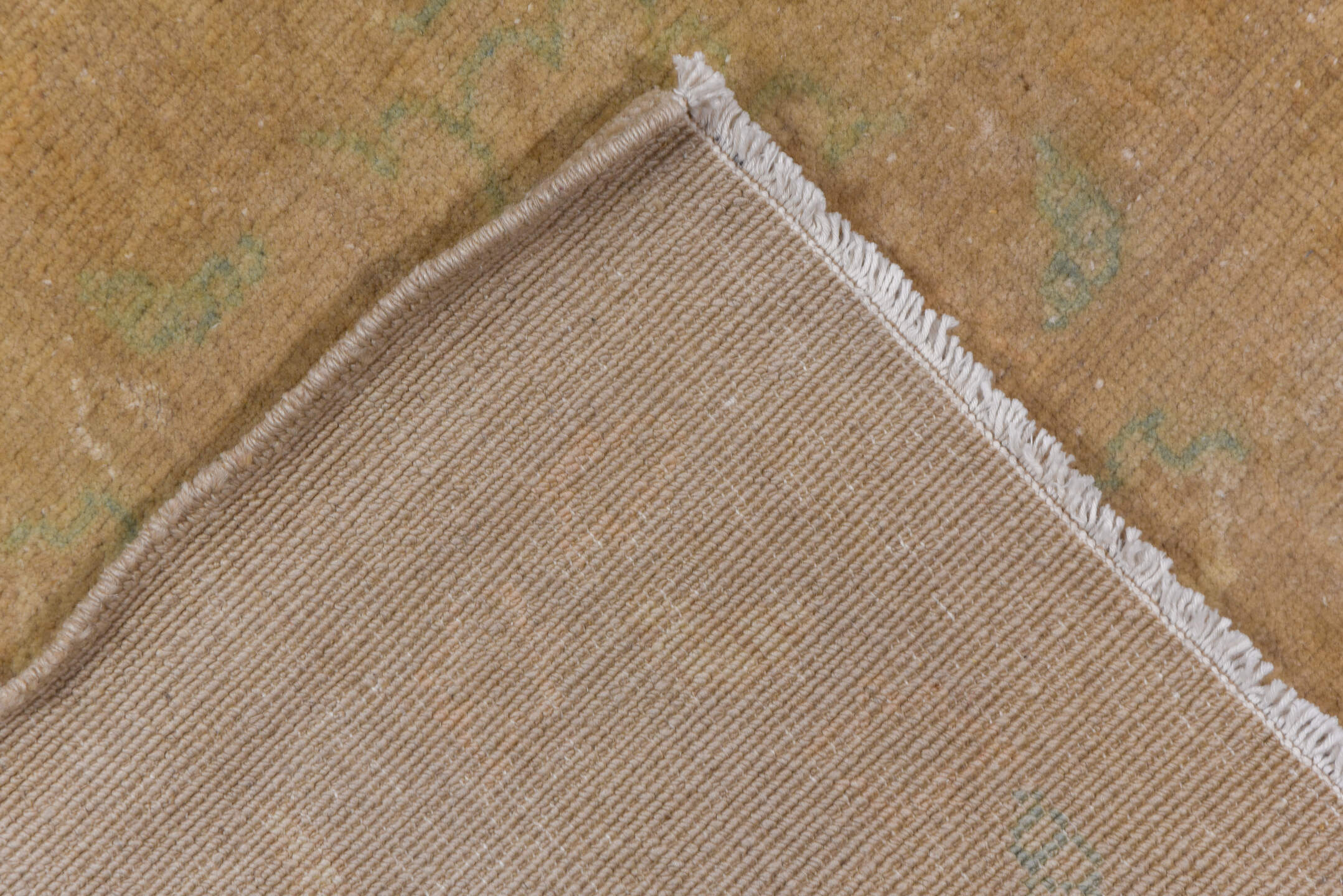 10' x 13' one-of-a-kind handmade vintage Amritzar large size rug. Color palette: beige, camel, ivory, pale aqua, cream