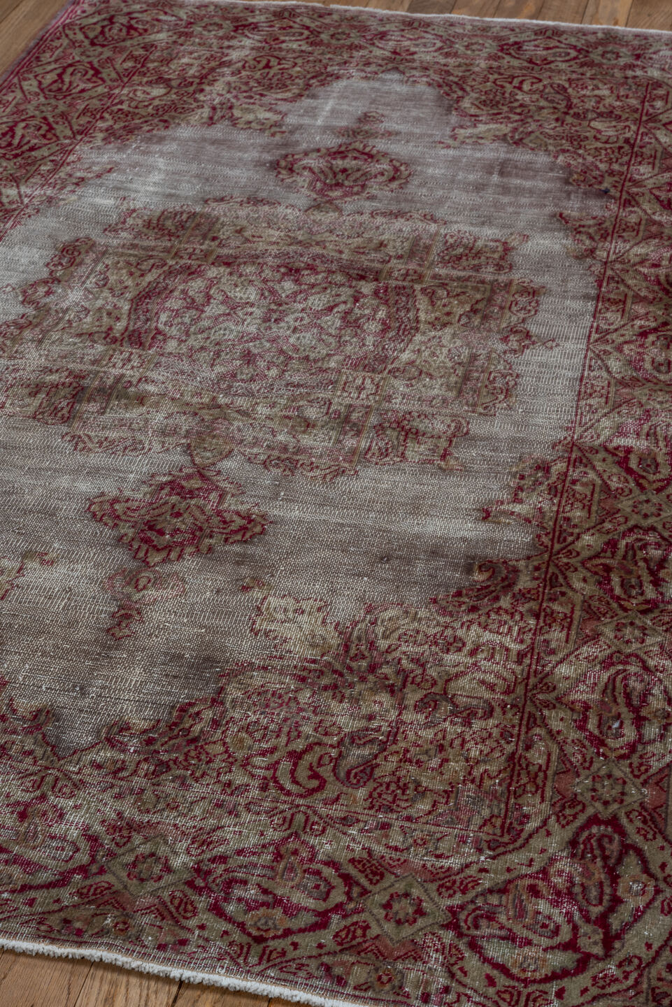 3' x 5' one-of-a-kind handmade vintage Sivas small size rug. Color palette: brown, gray, light gray, pink, red, redwood