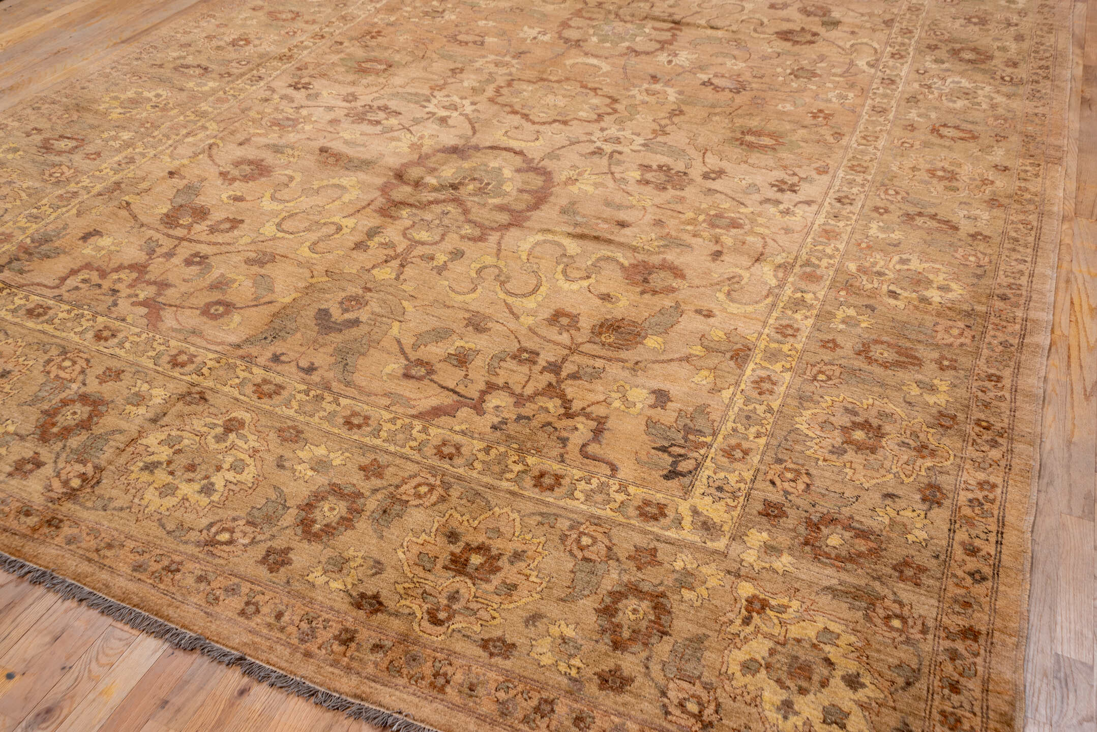 9' x 13' one-of-a-kind handmade vintage Sultanabad large size rug. Color palette: taupe, rose, terra cotta, camel, sage