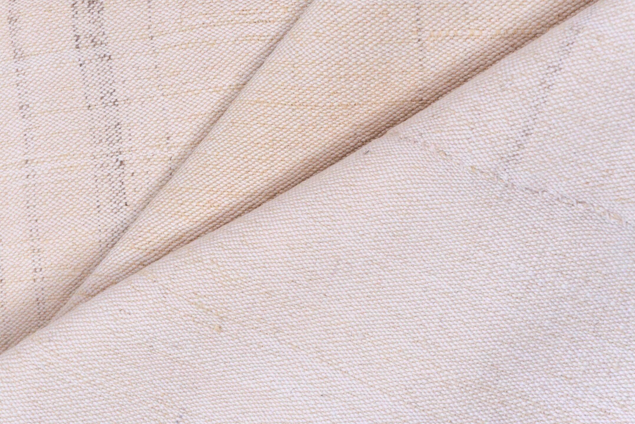 4' x 6' one-of-a-kind handmade vintage Flatweave small size rug. Color palette: ivory, cream, taupe, light_gray, beige, gray