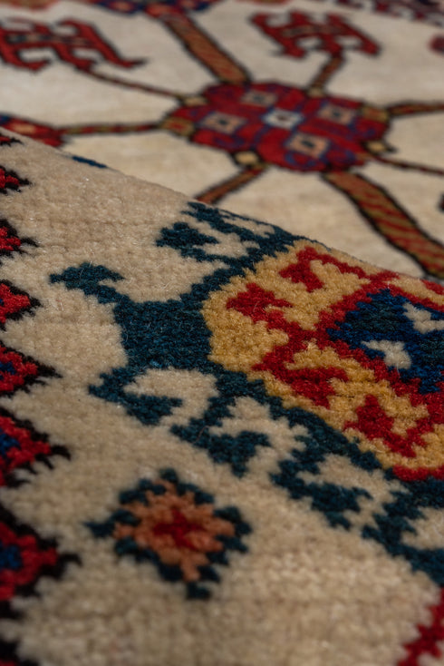 Vintage Qashqai Area Rug (4' x 7')