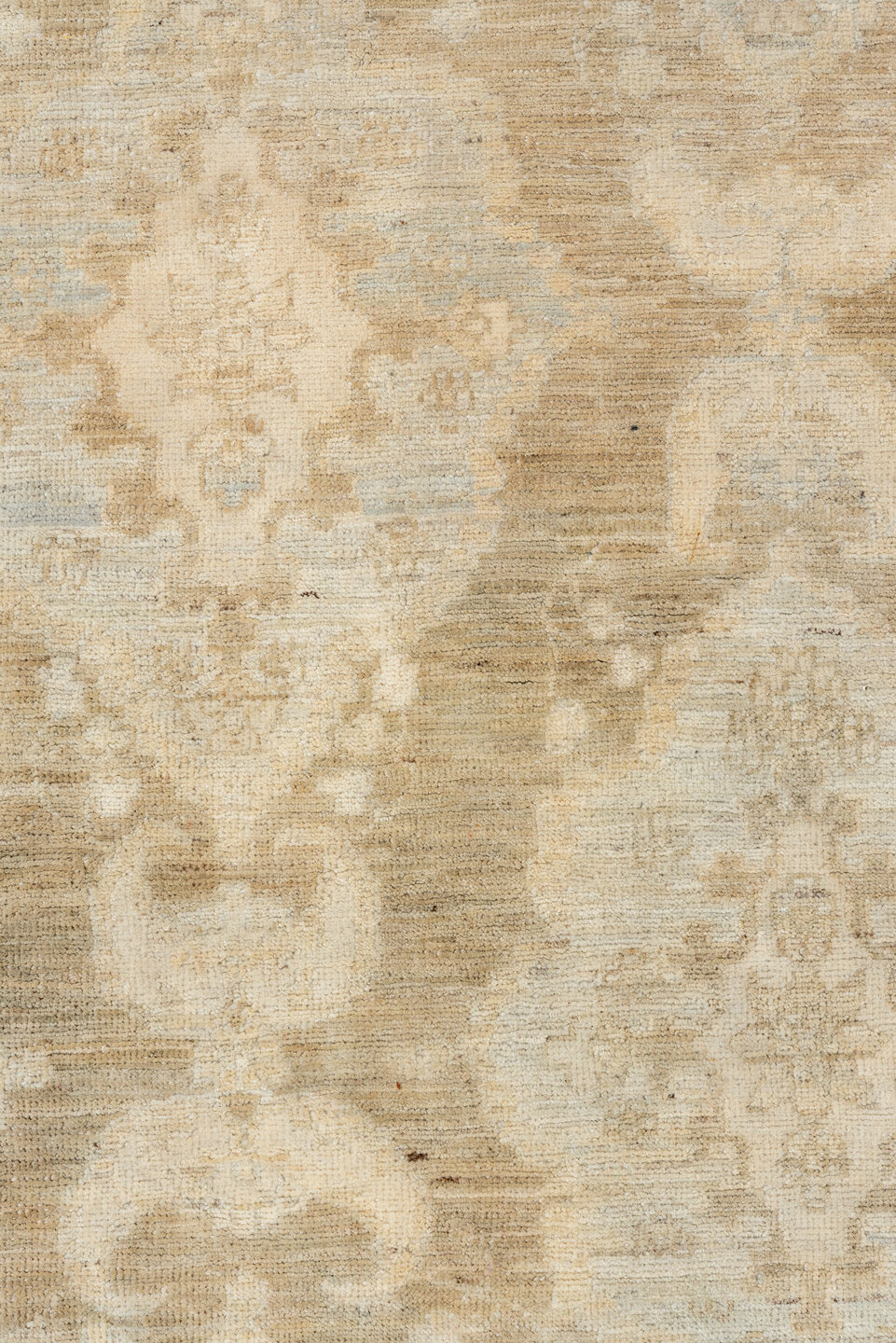 8' x 9' one-of-a-kind handmade vintage Sivas rug. Color palette: beige, ivory, cream, pale blue, taupe, light blue, gray