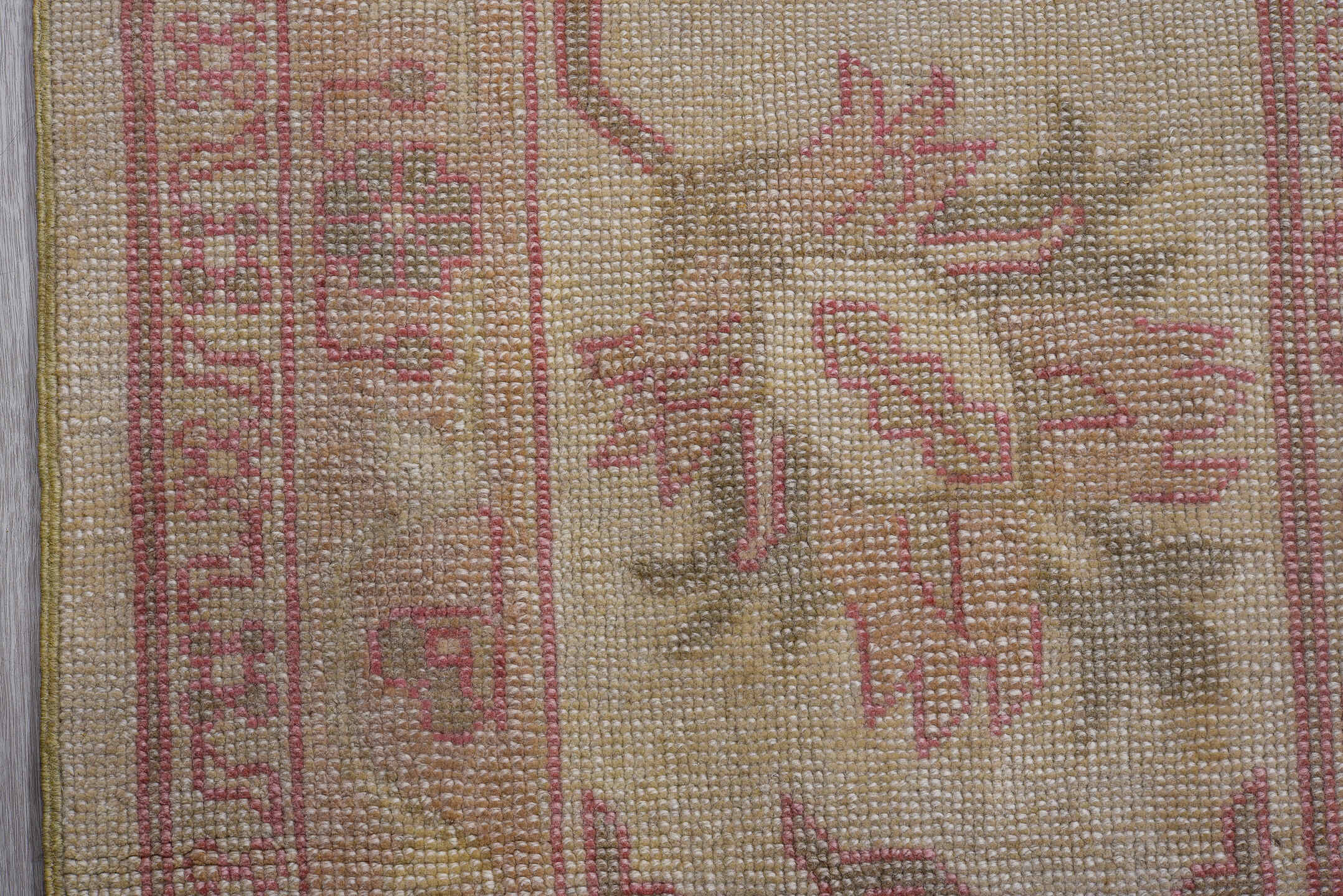 13' x 17' one-of-a-kind handmade vintage Oushak oversize rug. Color palette: brown, gray, light gray, pink