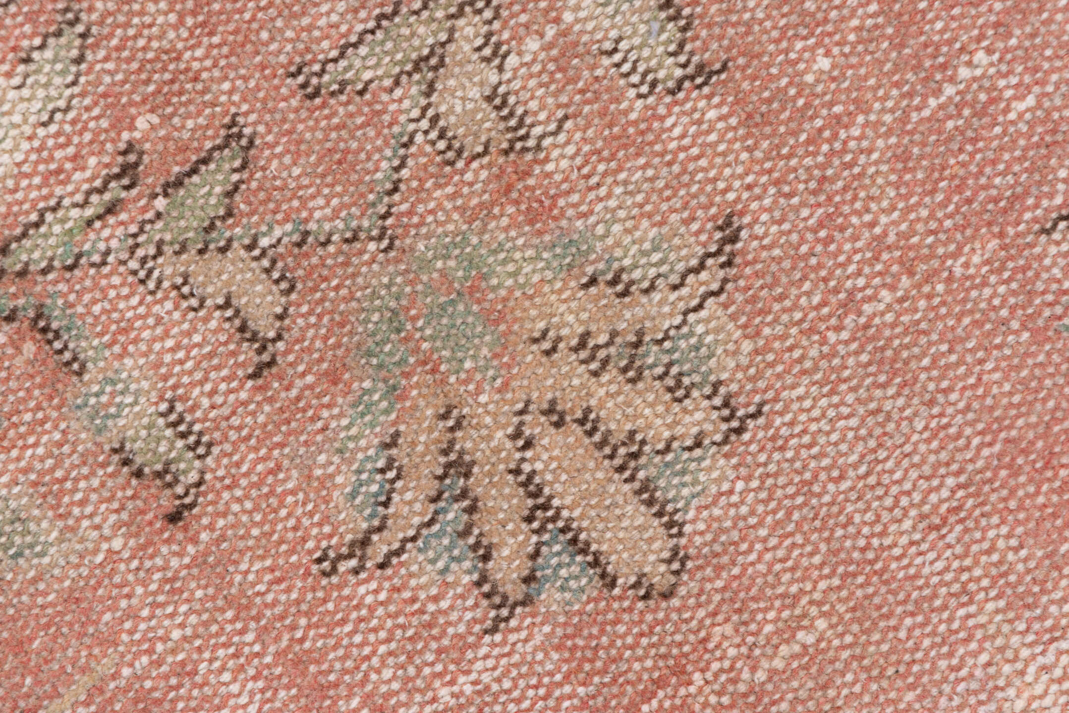 6' x 10' one-of-a-kind handmade vintage Sparta large size rug. Color palette: brown, gray, light gray, off-white, pink