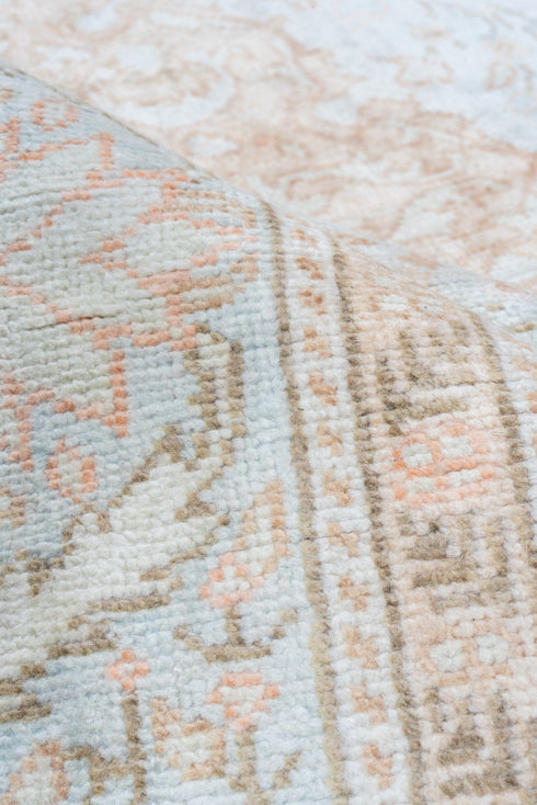 Antique Kaisary Area Rug (3' x 6')