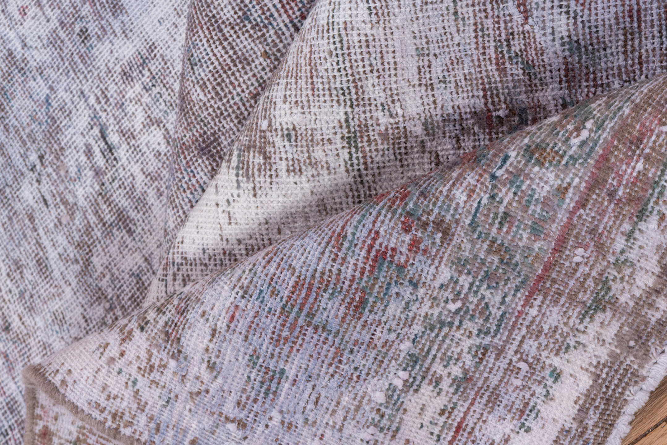 8' x 11' one-of-a-kind handmade vintage Sparta large size rug. Color palette: gainsboro, gray, light gray, off-white, pink