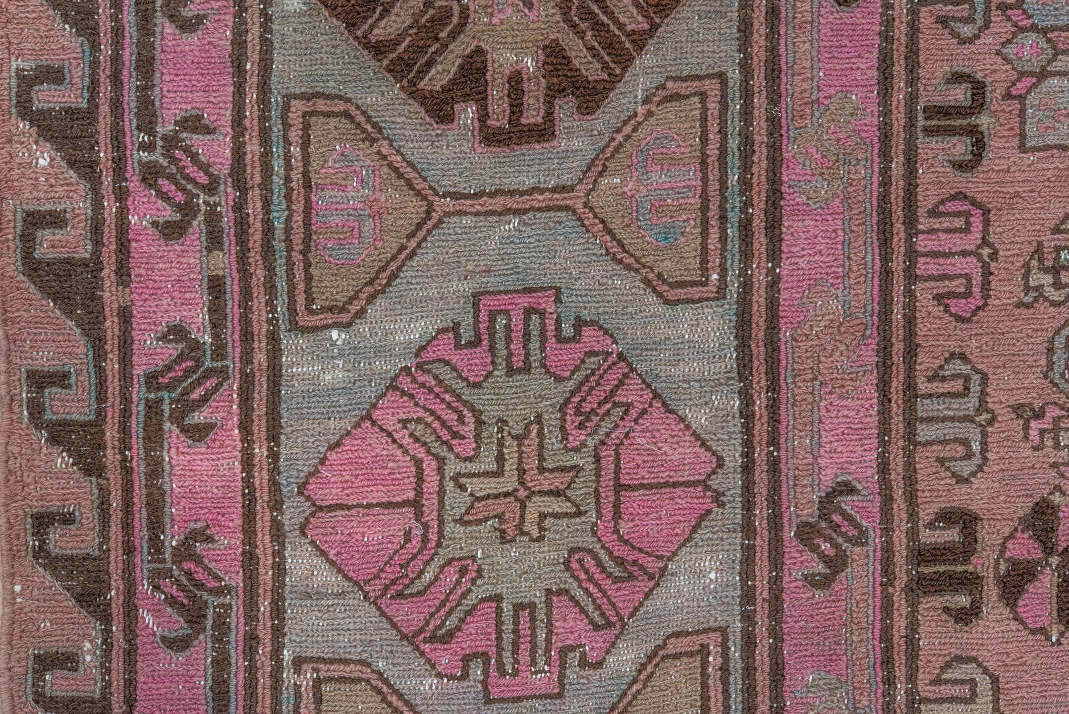 7' x 11' one-of-a-kind handmade vintage Sumak large size rug. Color palette: brown, gray, light gray, off-white, pink