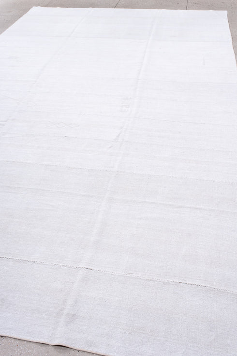 Antique Flatweave Area Rug (8' x 13')