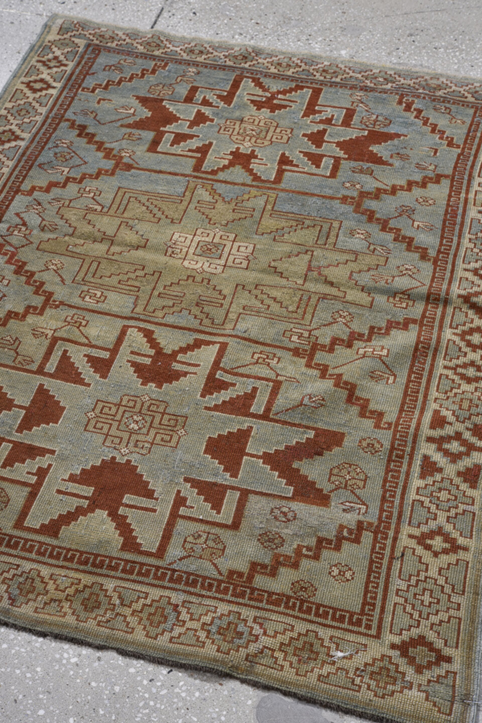 3' x 4' one-of-a-kind handmade vintage Shirvan small size rug. Color palette: brown, dark gray, gray, light gray, off-white