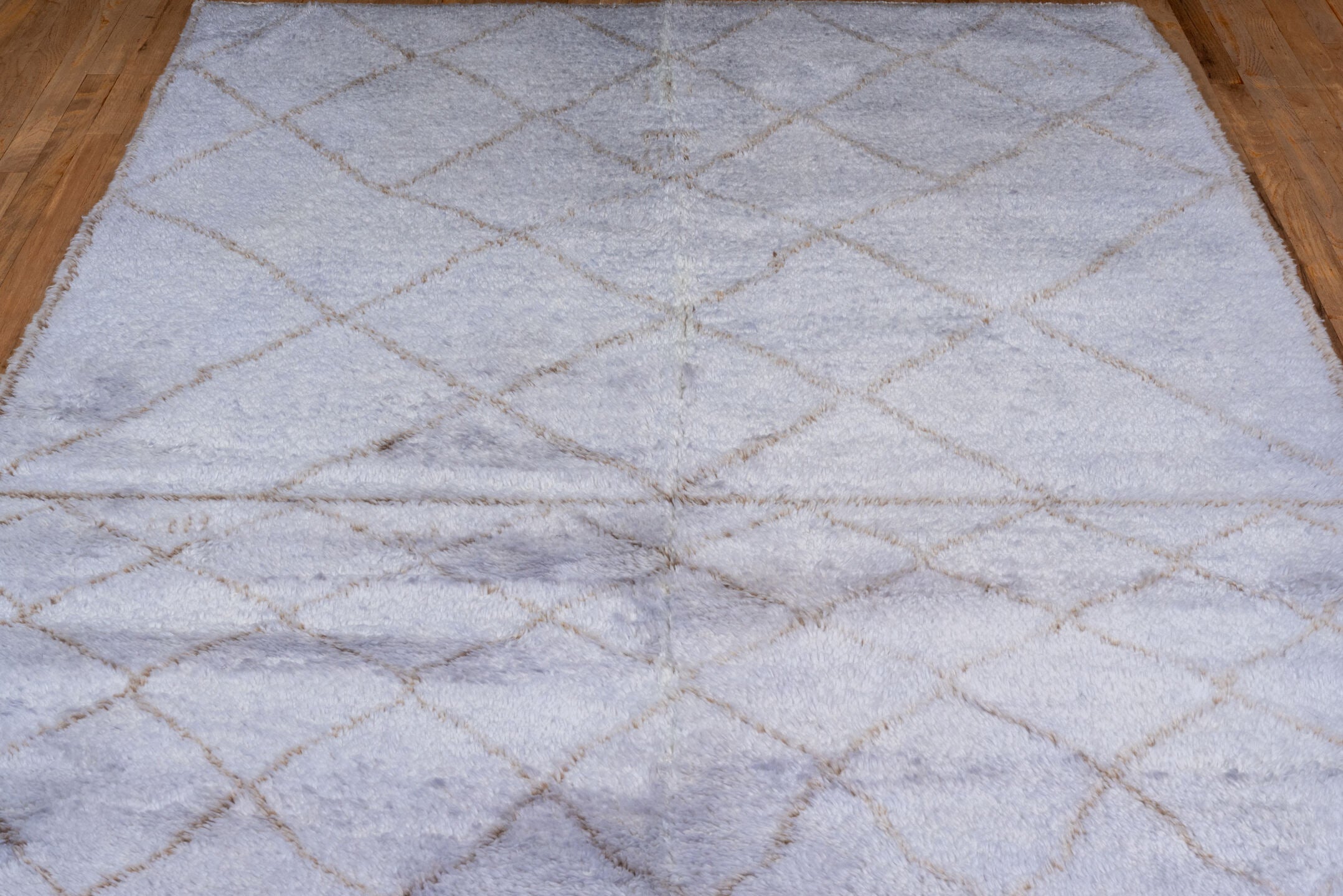 5' x 8' one-of-a-kind handmade vintage Moroccan medium size rug. Color palette: gray, lavender, light blue, light gray