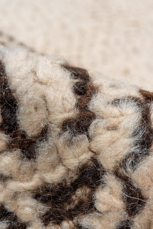 Vintage Moroccan Area Rug (5' x 8')