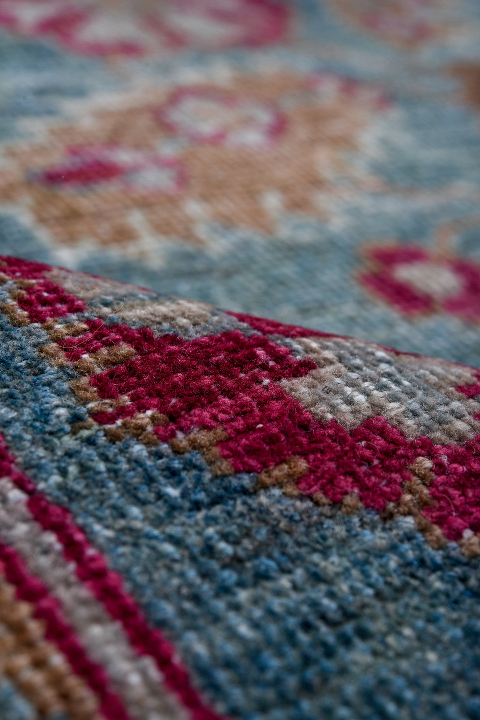 8' x 12' one-of-a-kind handmade vintage Mahal large size rug. Color palette: blue, brown, fiord, gray, pink, red
