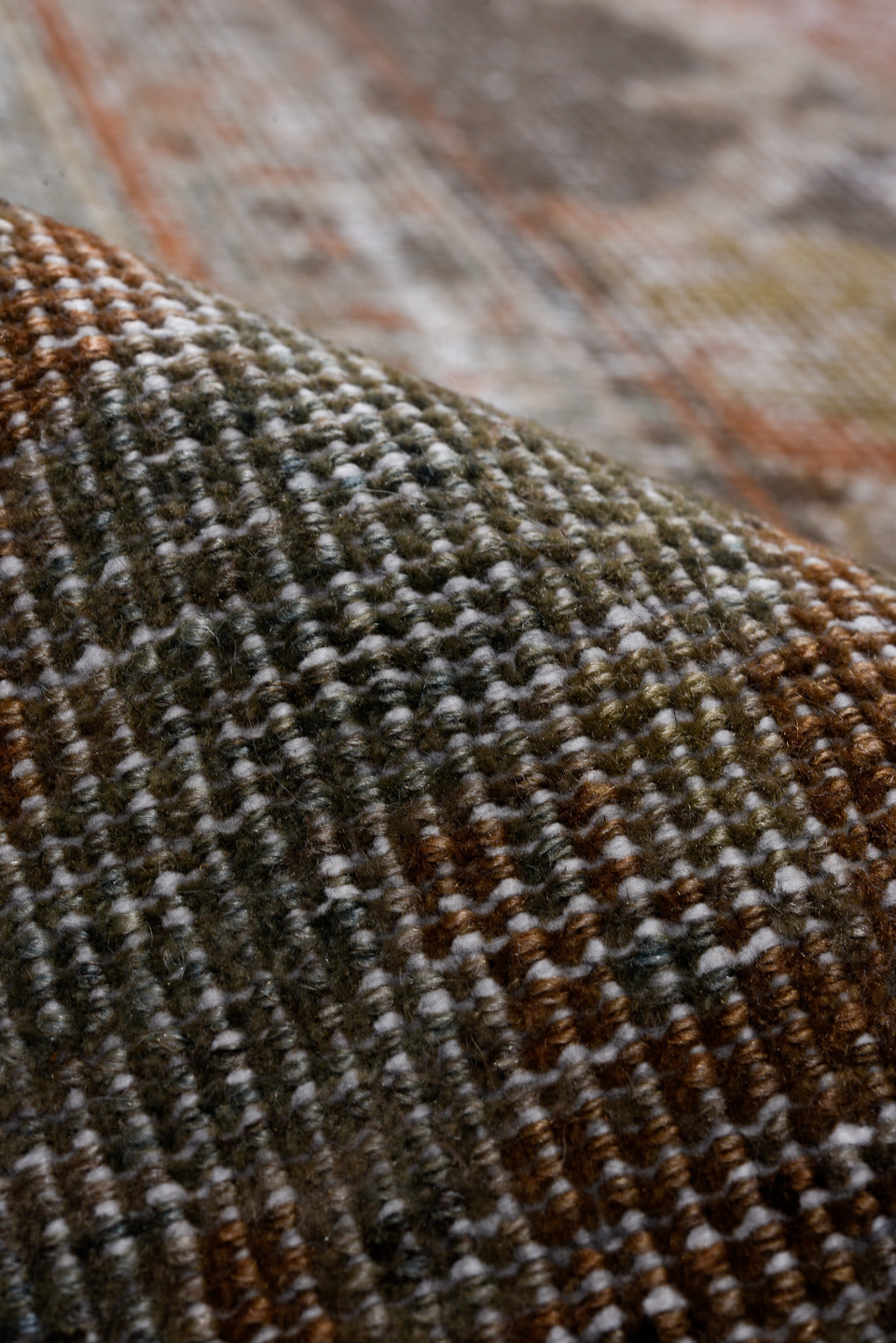 10' x 15' one-of-a-kind handmade vintage Mahal rug. Color palette: brown, dark gray, gainsboro, gray, light gray, off-white