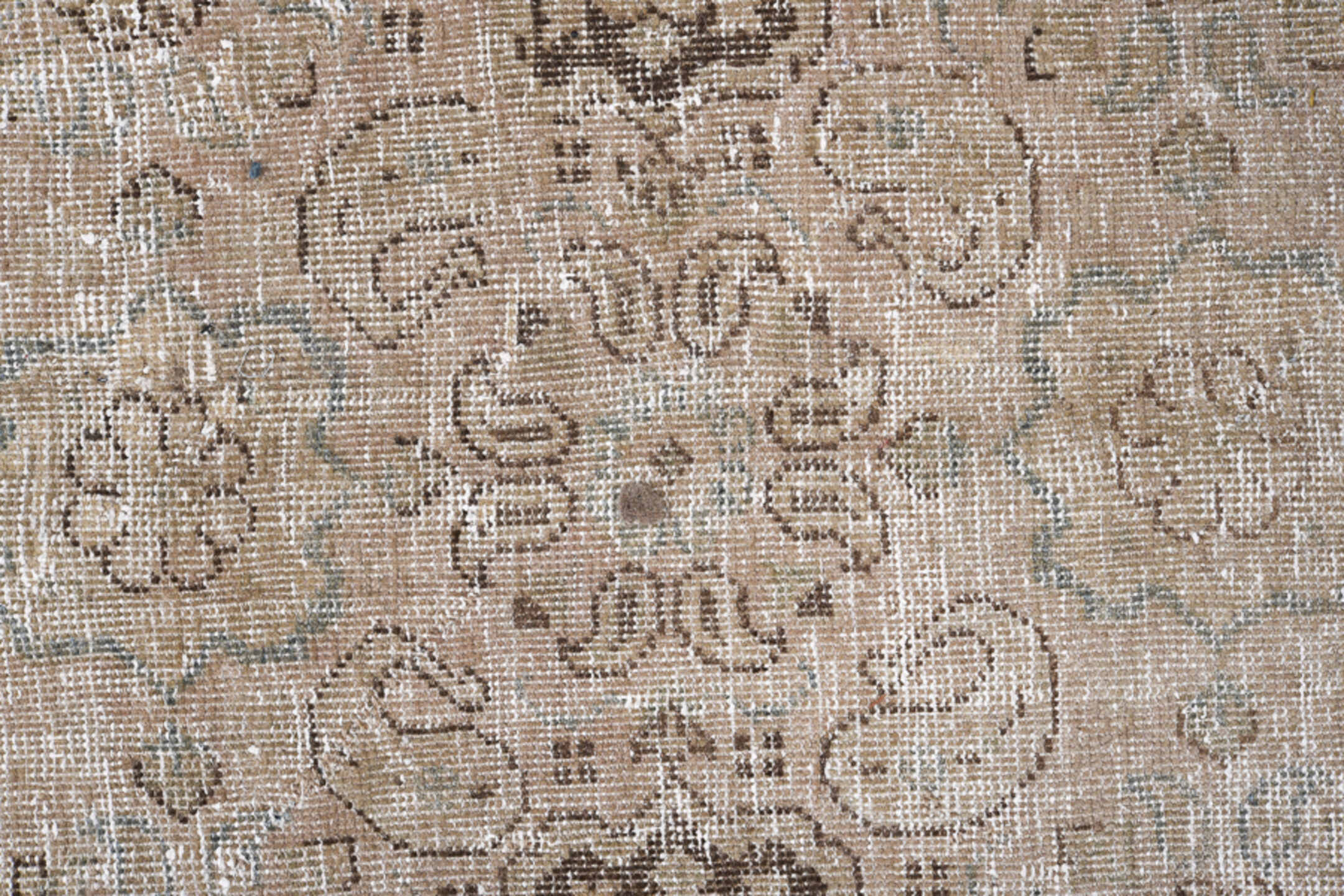 10' x 12' one-of-a-kind handmade antique Mahal large size rug. Color palette: ivory, beige, taupe, camel, brown, greige