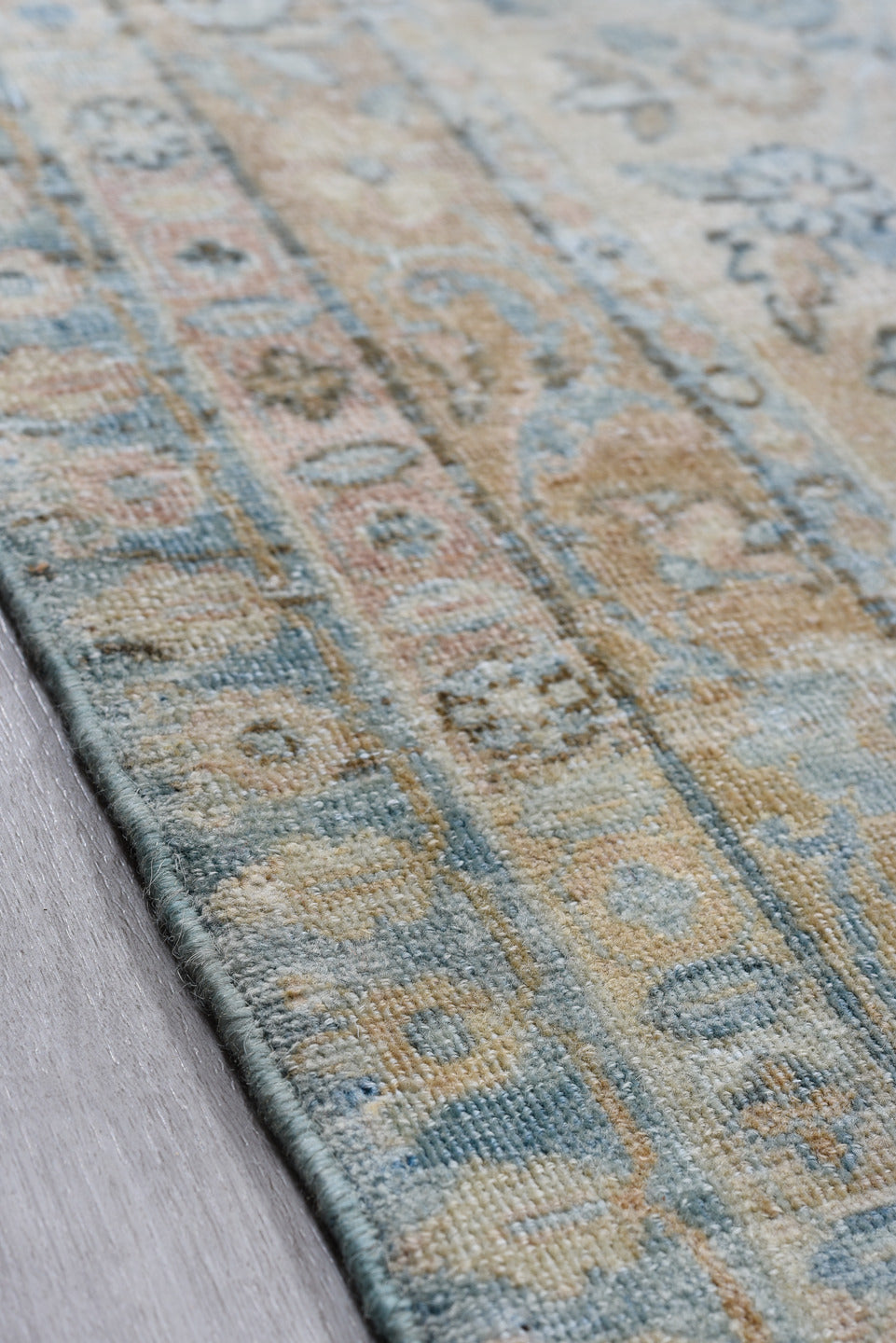9' x 14' one-of-a-kind handmade vintage Kerman large size rug. Color palette: blue, dark gray, dim gray, gray, light blue